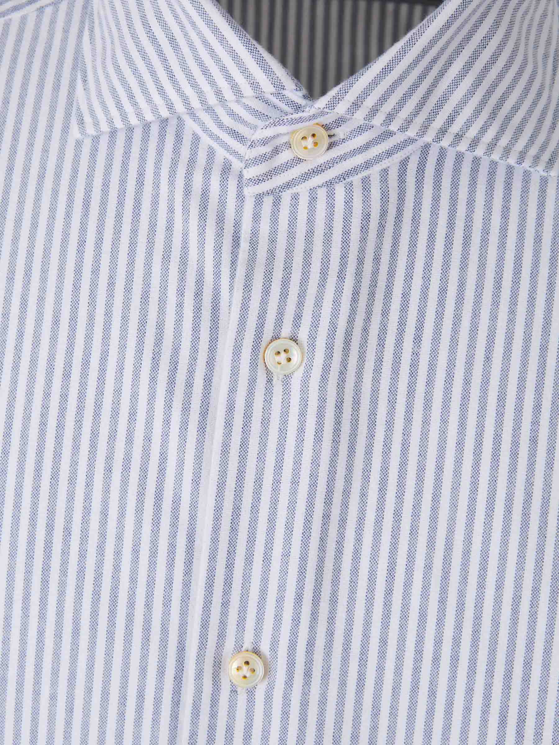 Outlet online Vincenzo di Ruggiero Hombre Camisa Rayas Algodón color Azul sku 531-006406 02 - Foto 4