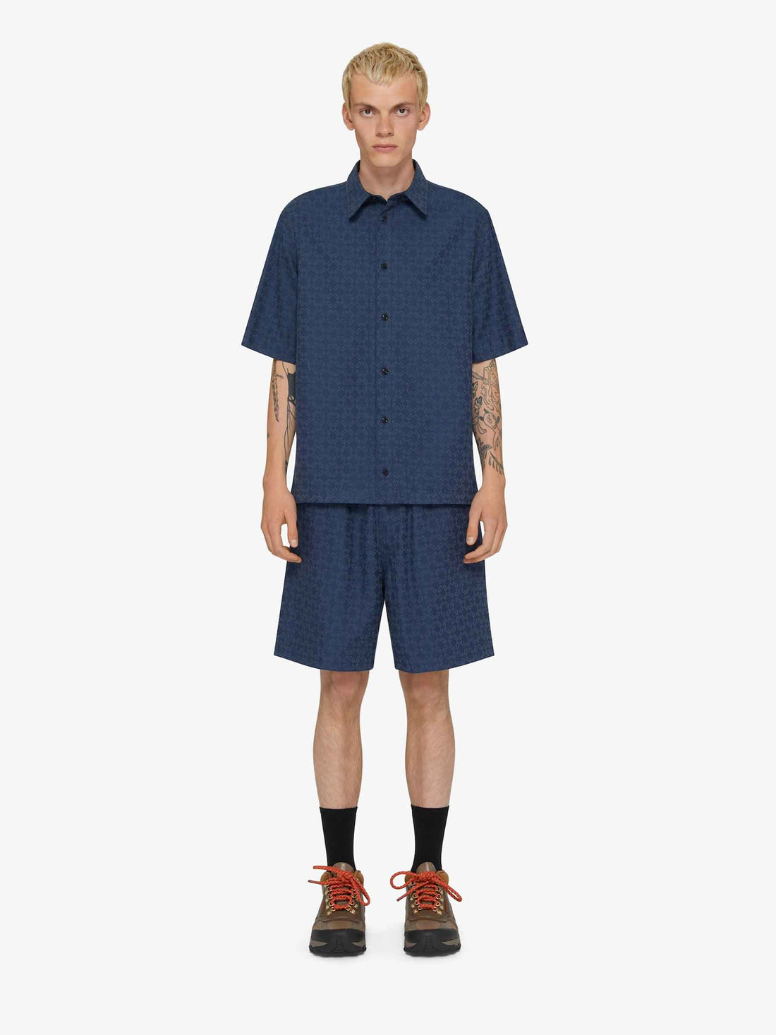 Givenchy Hombre Barcelona Camisa Monograma 72 color Azul Marino sku 532-000624 01 - Foto 2