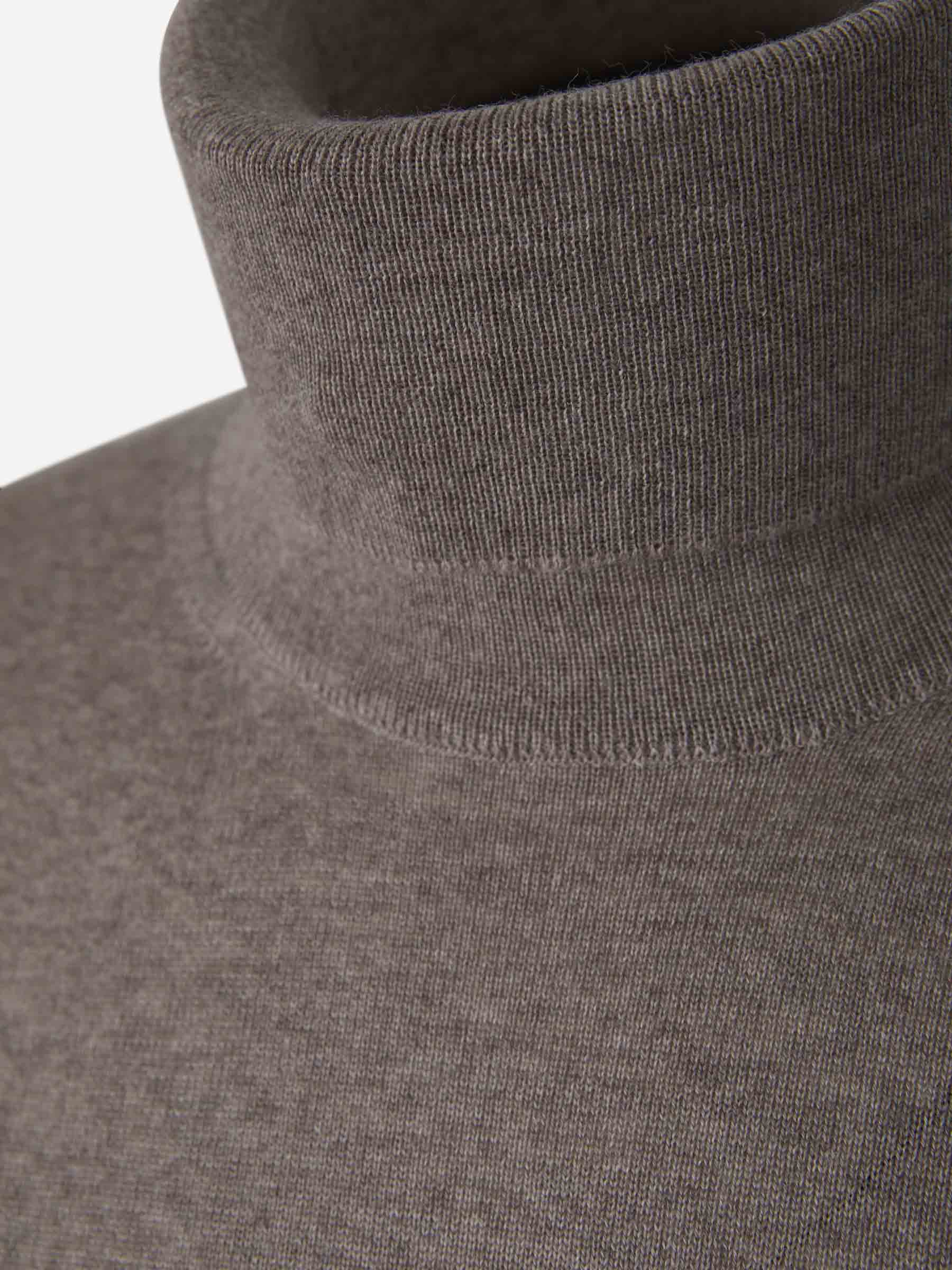 Outlet online Canali Hombre Jersey Cuello Vuelto color Beige sku 542-002004 05 - Foto 3