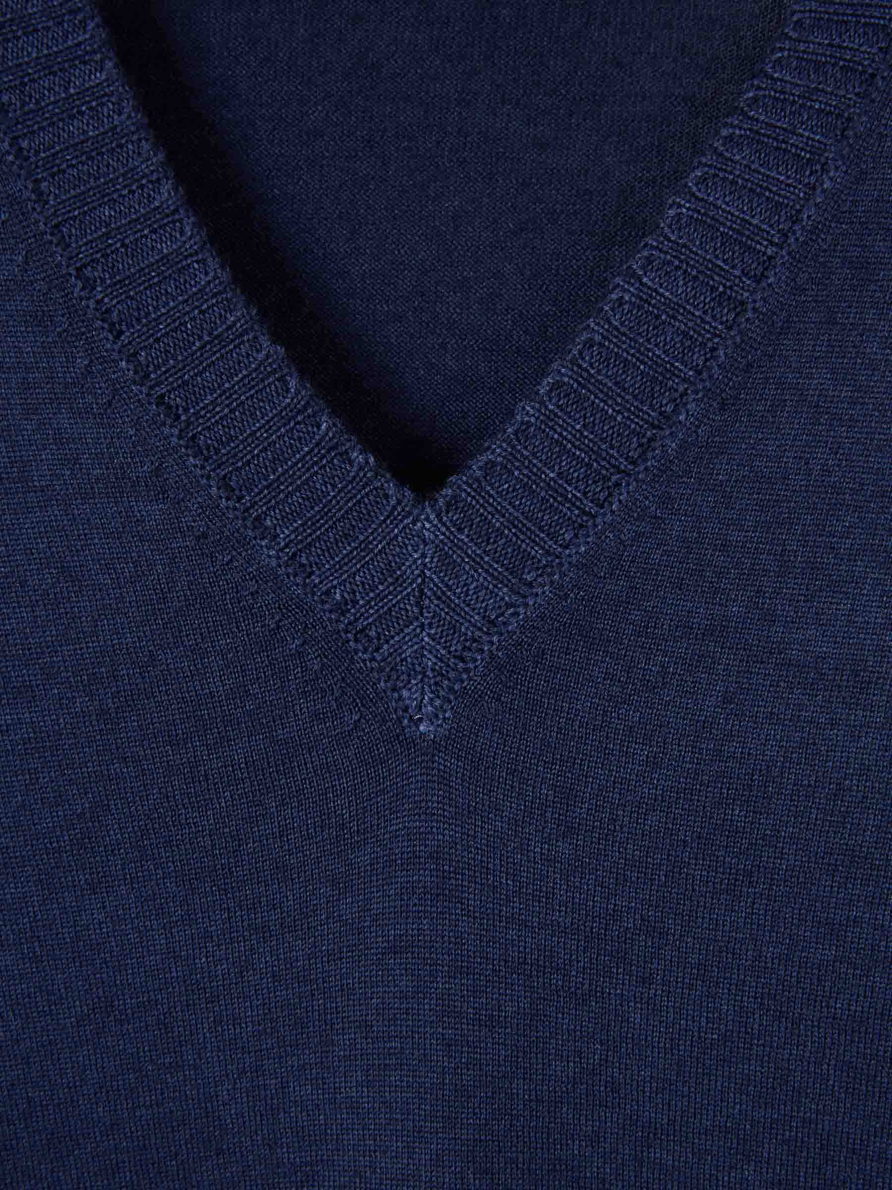 Outlet online Santa Eulalia Hombre Jersey Cuello Pico color Azul Marino sku 542-002591 02 - Foto 3