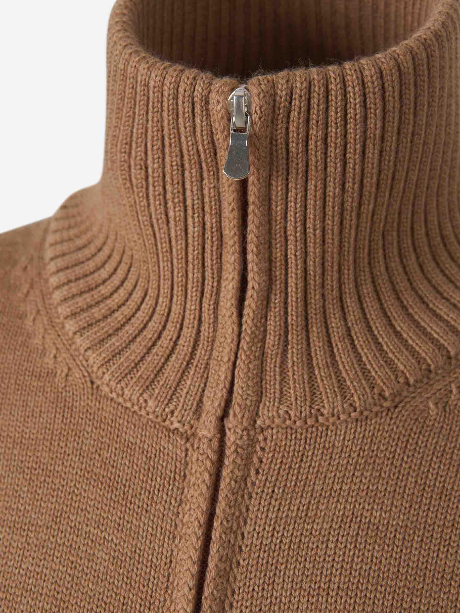 Outlet online Gran Sasso Hombre Cárdigan Punto Lana color Camel sku 543-000983 02 - Foto 4