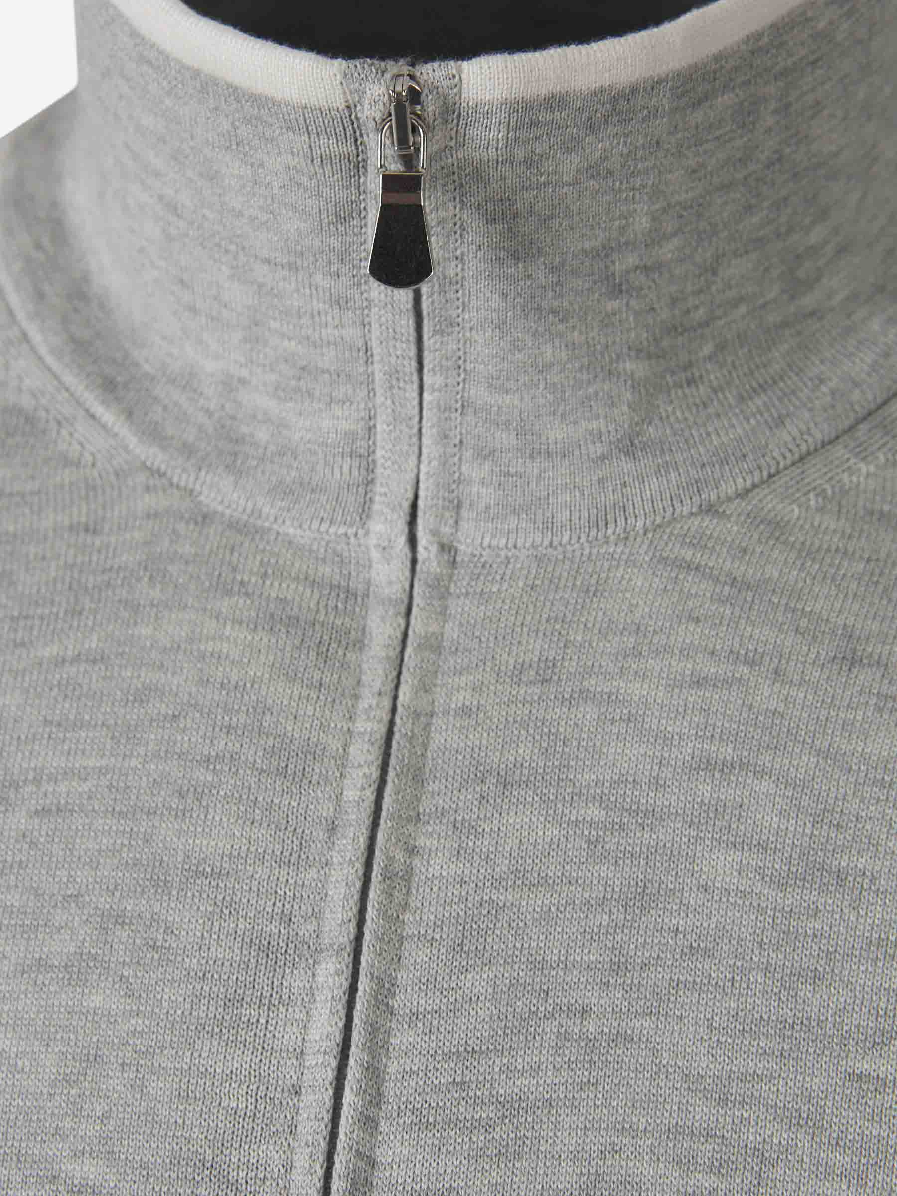 Outlet online Santa Eulalia Hombre Cárdigan Punto Seda color Gris Piedra sku 543-001005 01 - Foto 3