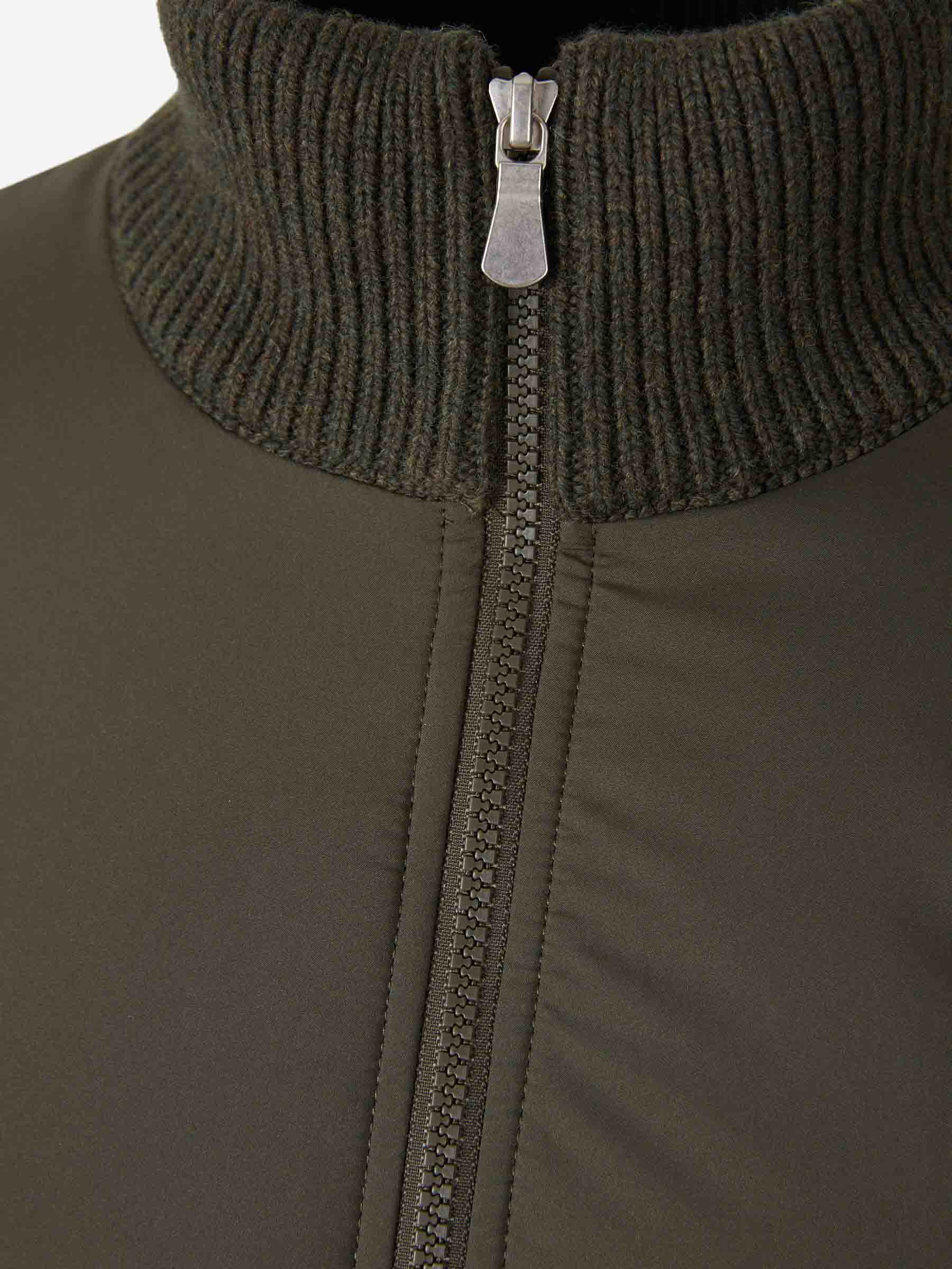 Outlet online Gran Sasso Hombre Cárdigan Acolchado Lana color Verde Oscuro sku 543-001069 02 - Foto 3