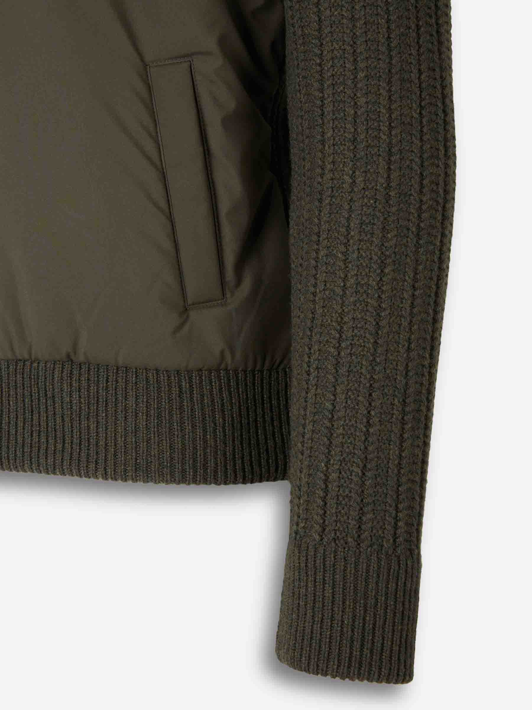 Outlet online Gran Sasso Hombre Cárdigan Acolchado Lana color Verde Oscuro sku 543-001069 02 - Foto 4