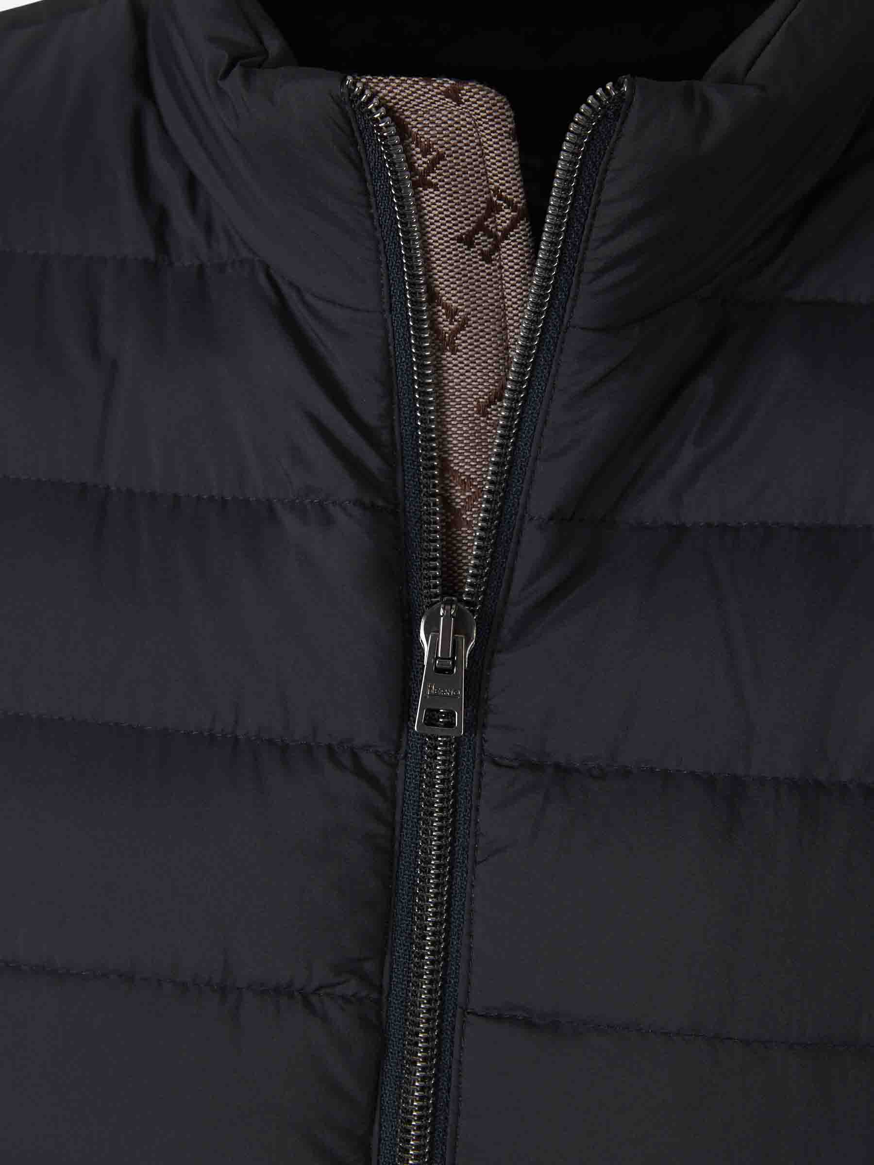 Outlet online Herno Hombre Chaleco Acolchado Cremallera color Negro sku 544-000587 01 - Foto 3