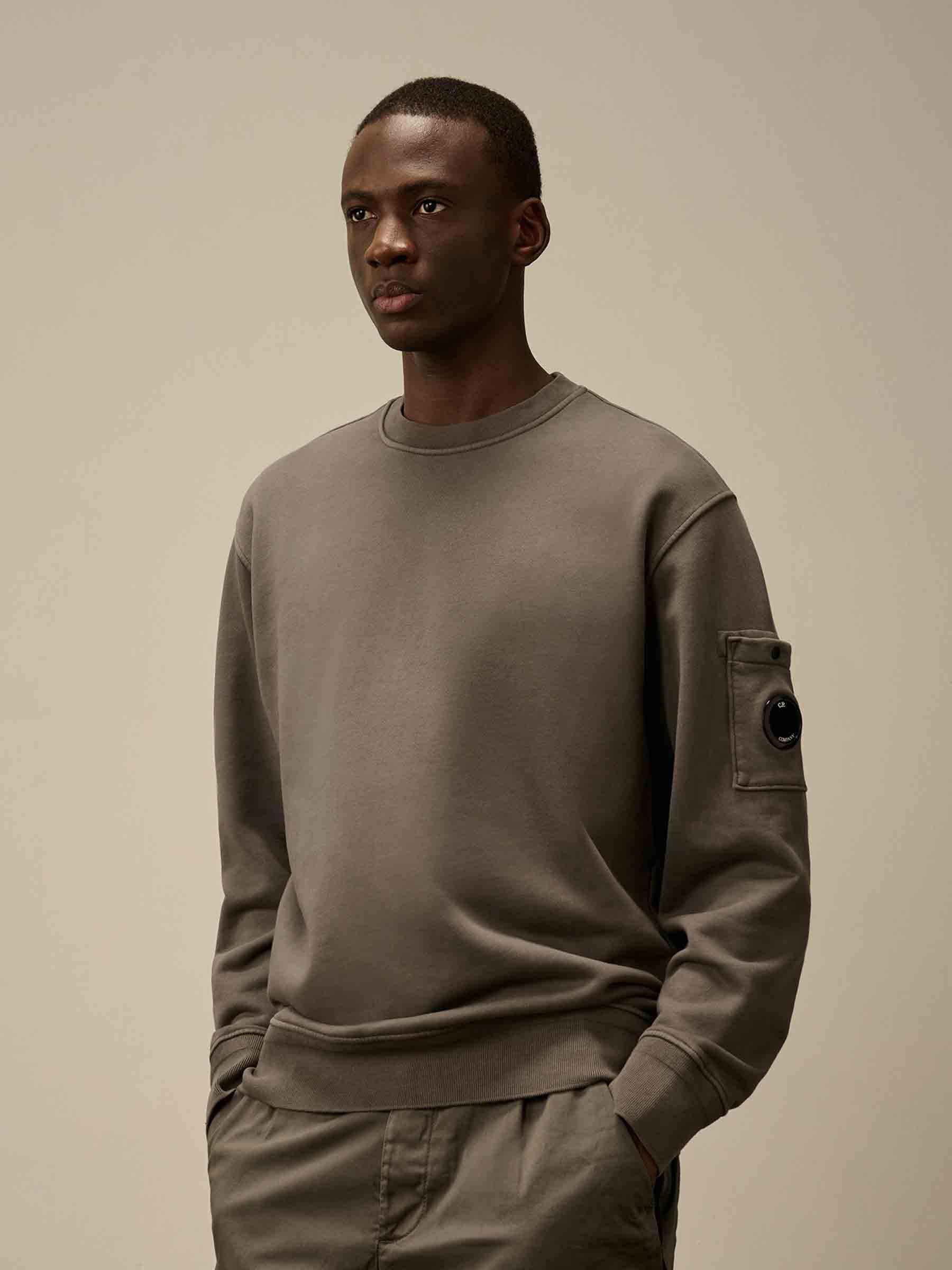 C.P. Company Hombre Barcelona Sudadera Cuello Redondo color Gris Antracita sku 545-001857 02 - Foto 2