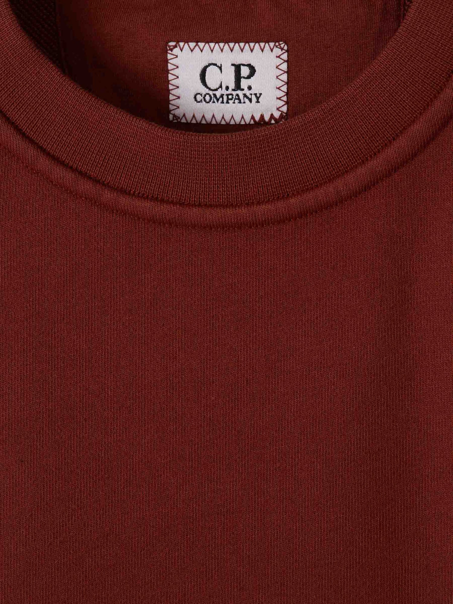 C.P. Company Hombre Barcelona Sudadera Cuello Redondo color Terracota sku 545-001857 03 - Foto 3