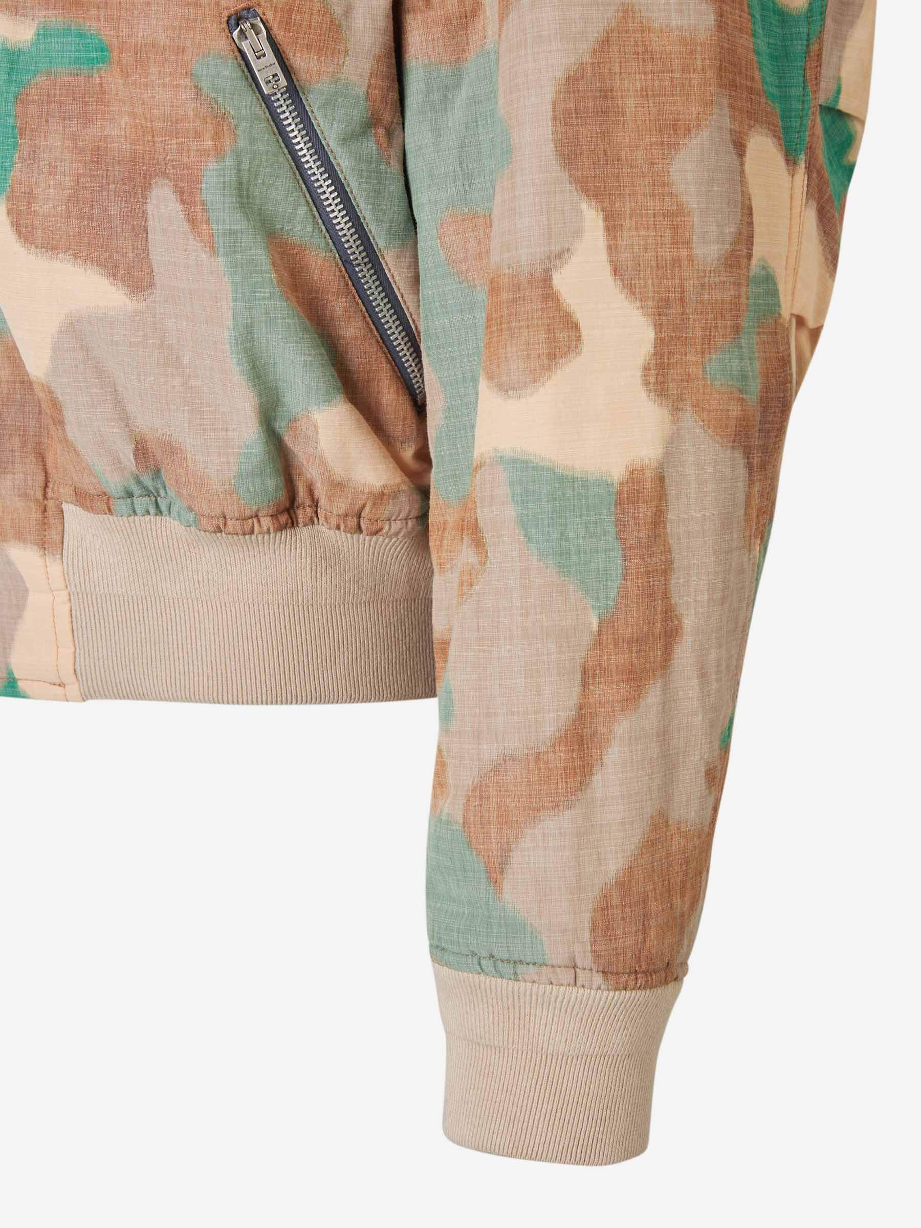 Outlet online Acne Studios Hombre Chaqueta Bomber Camuflaje color Marrón sku 512-002171 01 - Foto 5