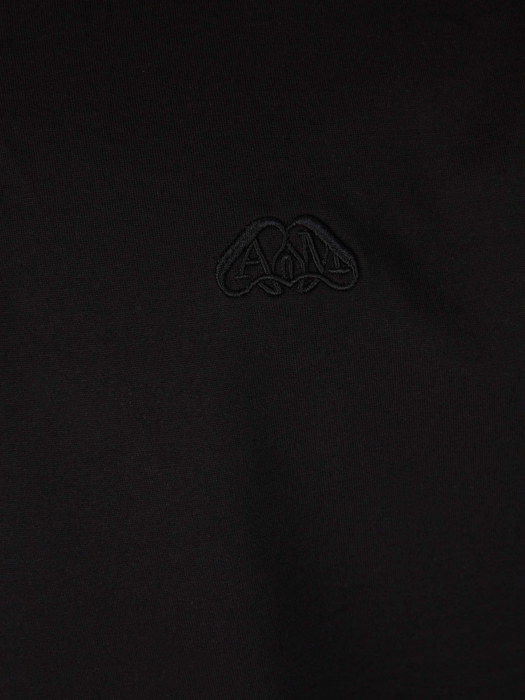 Outlet online Alexander McQueen Hombre Polo Algodón Bordado color Negro sku 552-001431 01 - Foto 4