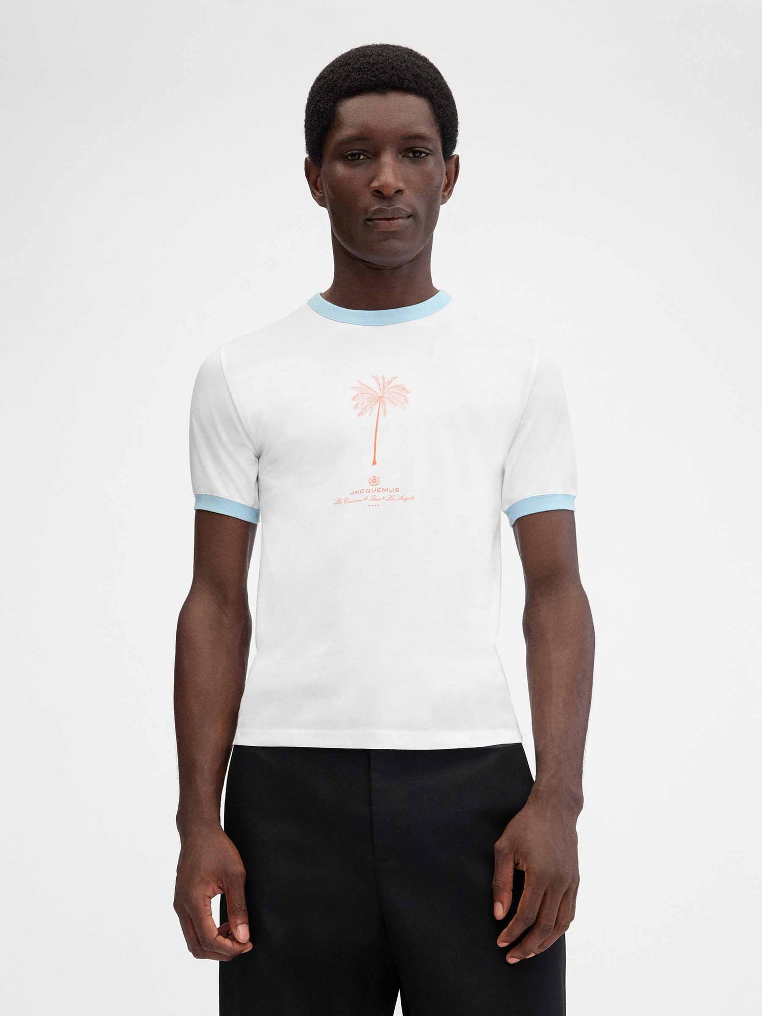Jacquemus Hombre Barcelona Camiseta Venice Palm Tree color Blanco sku 553-004121 00 - Foto 2