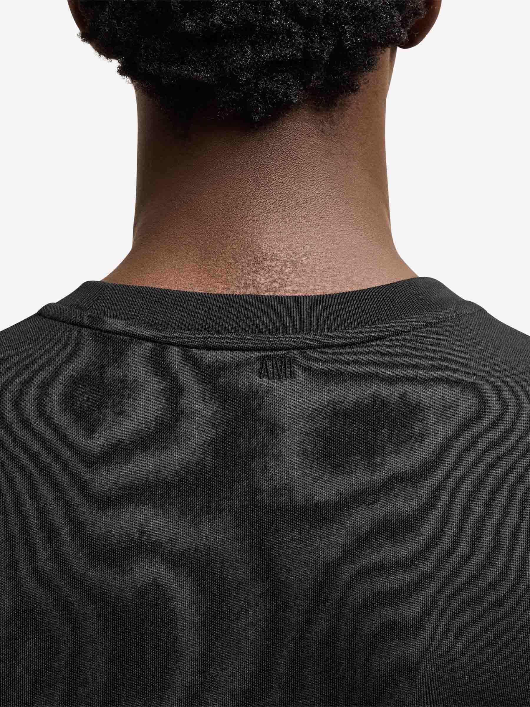 Outlet online Ami Paris Hombre Camiseta Logo Algodón color Negro sku 553-004234 01 - Foto 4