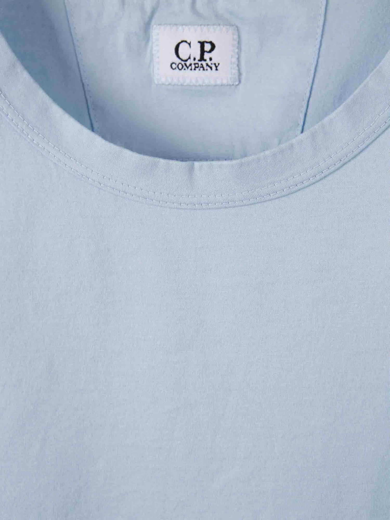 C.P. Company Hombre Barcelona Camiseta Logo Algodón color Azul Celeste sku 553-004270 02 - Foto 3