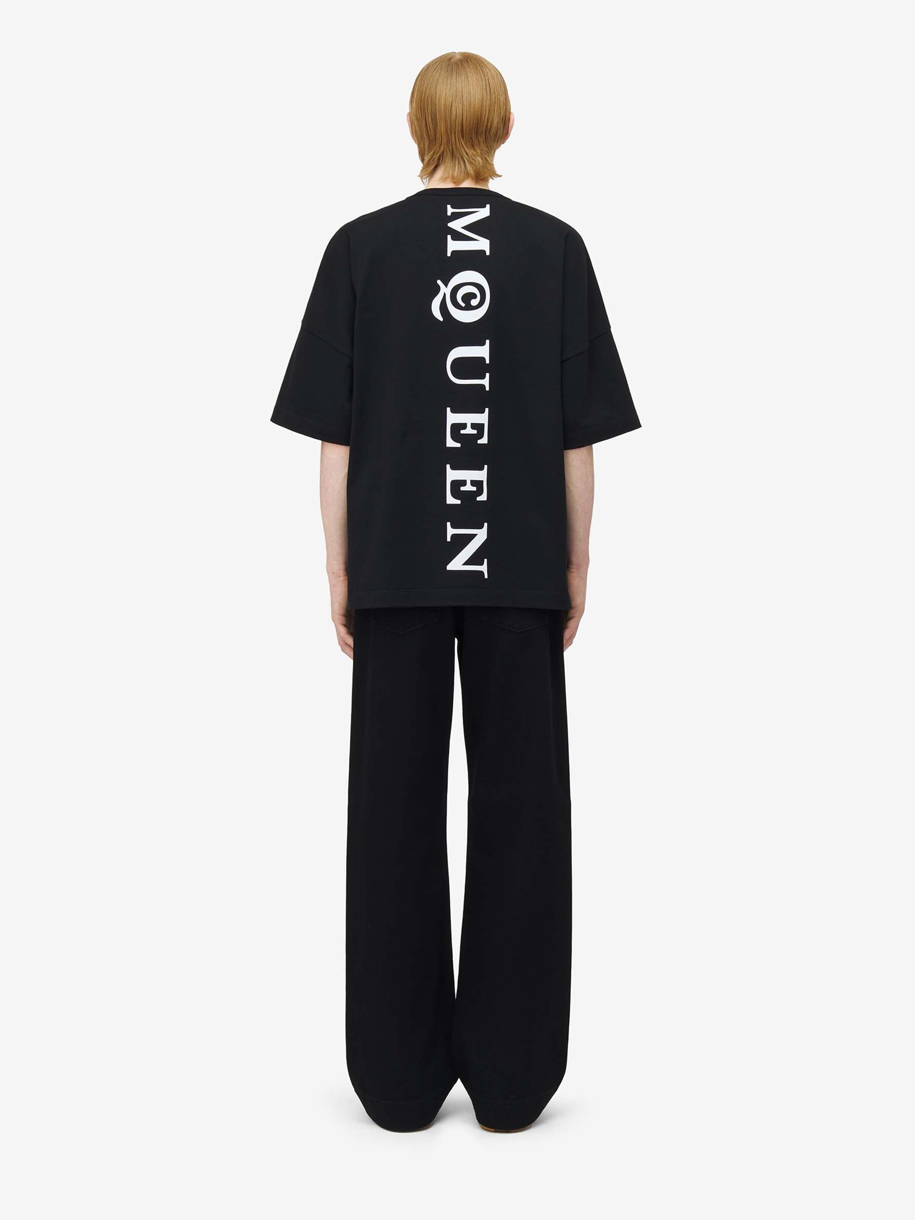 Outlet online McQueen Hombre Camiseta Oversized Logo color Negro sku 553-004312 01 - Foto 4