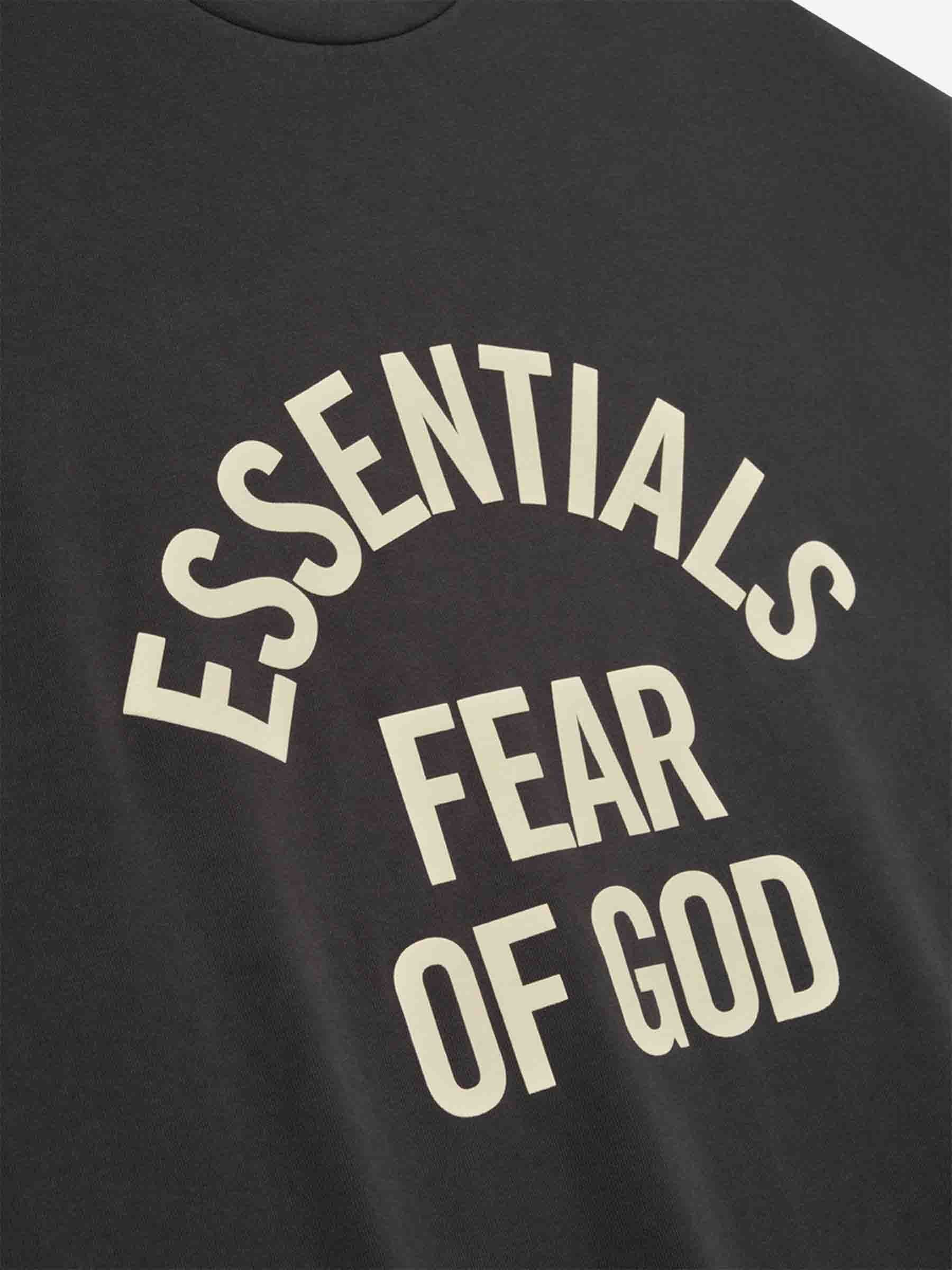 Outlet online Fear of God Essentials Hombre Camiseta Campus 90s color Negro sku 553-004784 01 - Foto 3