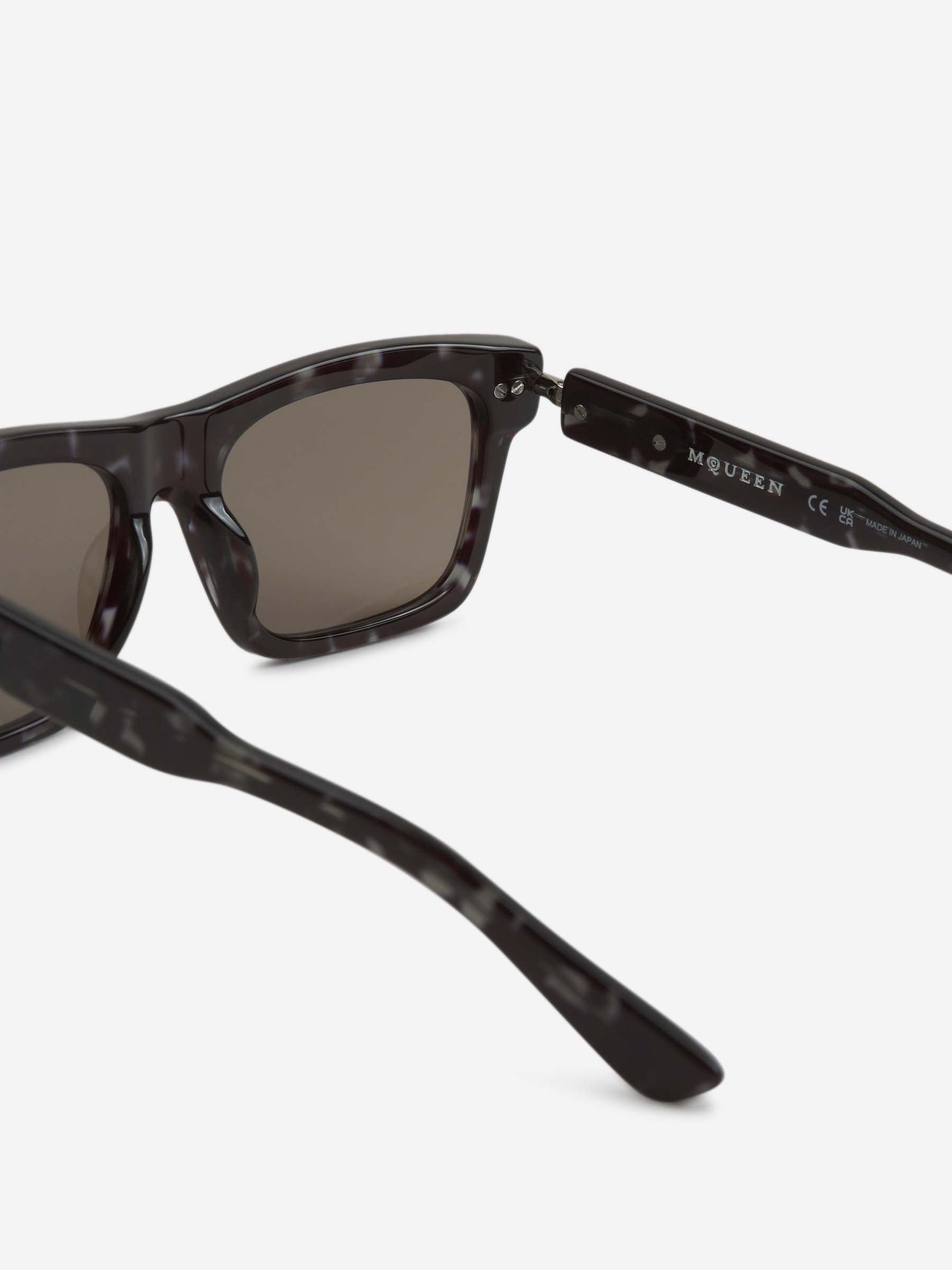 Outlet online McQueen Hombre Gafas Rectangulares T-Bar color Gris Antracita sku 614-003057 03 - Foto 4