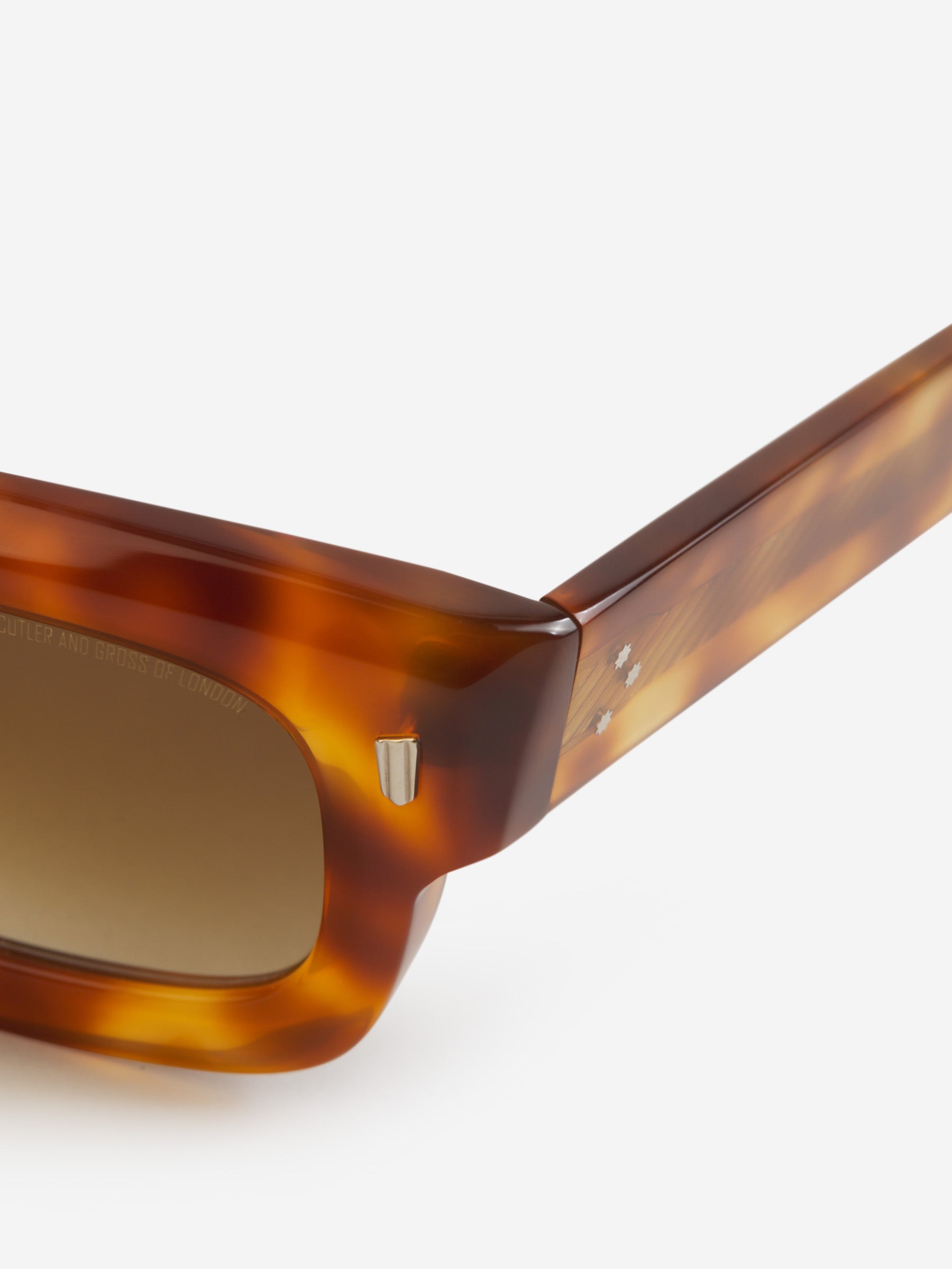 Outlet online Cutler & Gross Hombre Gafas de Sol 9325 color Marrón sku 614-003127 01 - Foto 4
