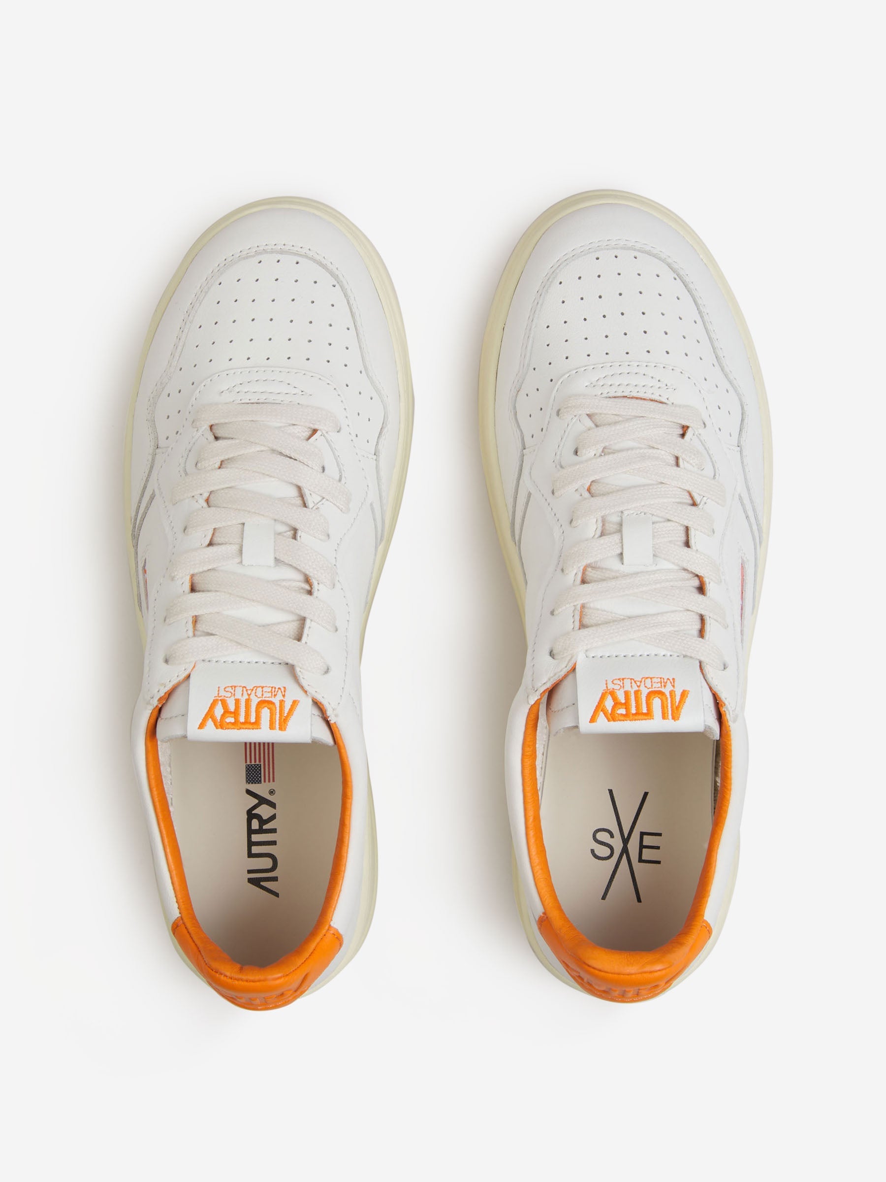 Outlet online Autry Hombre Sneakers Medalist Low color Azul Marino sku 616-002497 02 - Foto 18
