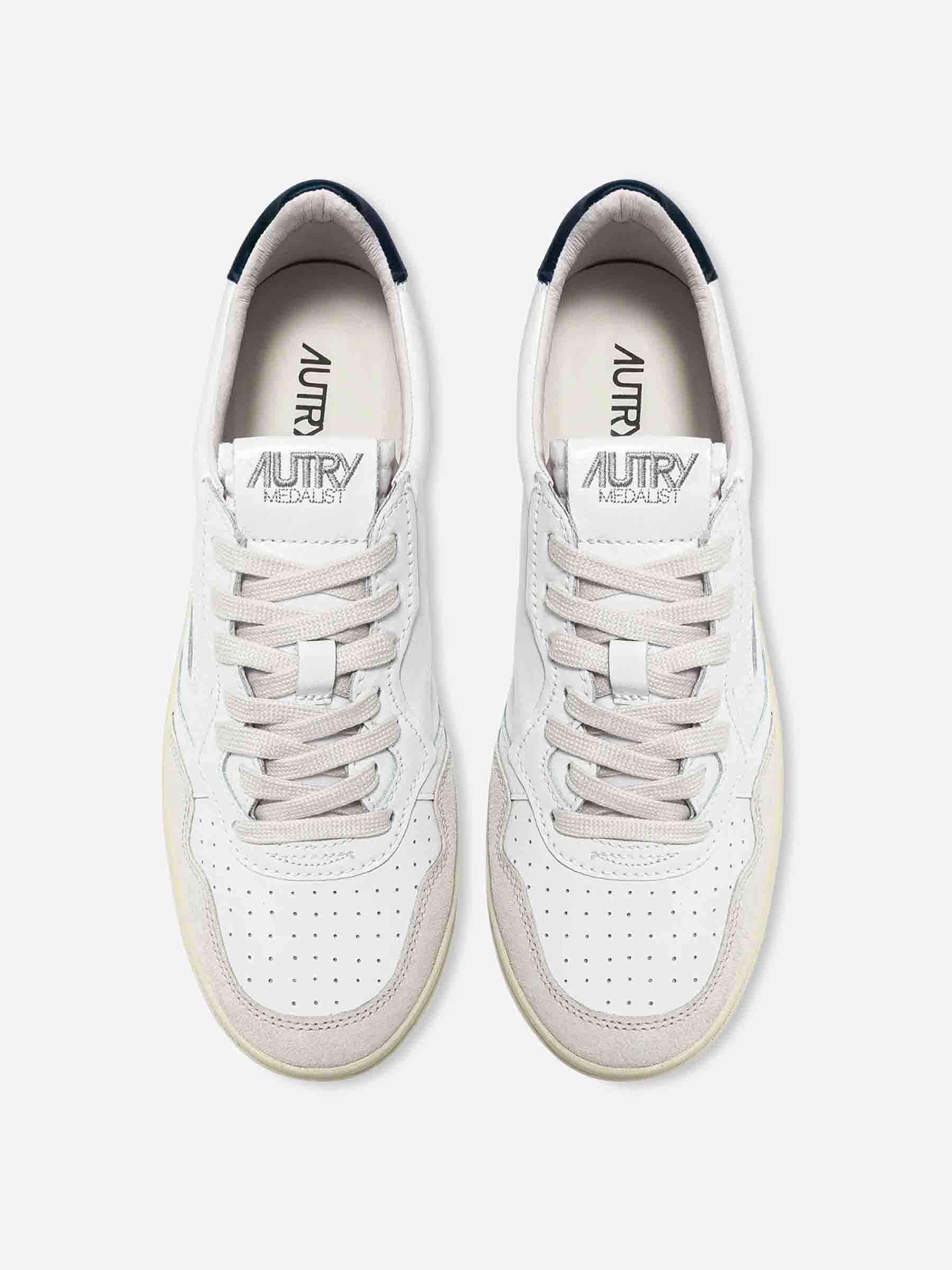Outlet online Autry Hombre Sneakers Medalist Low color Blanco sku 616-002965 01 - Foto 5