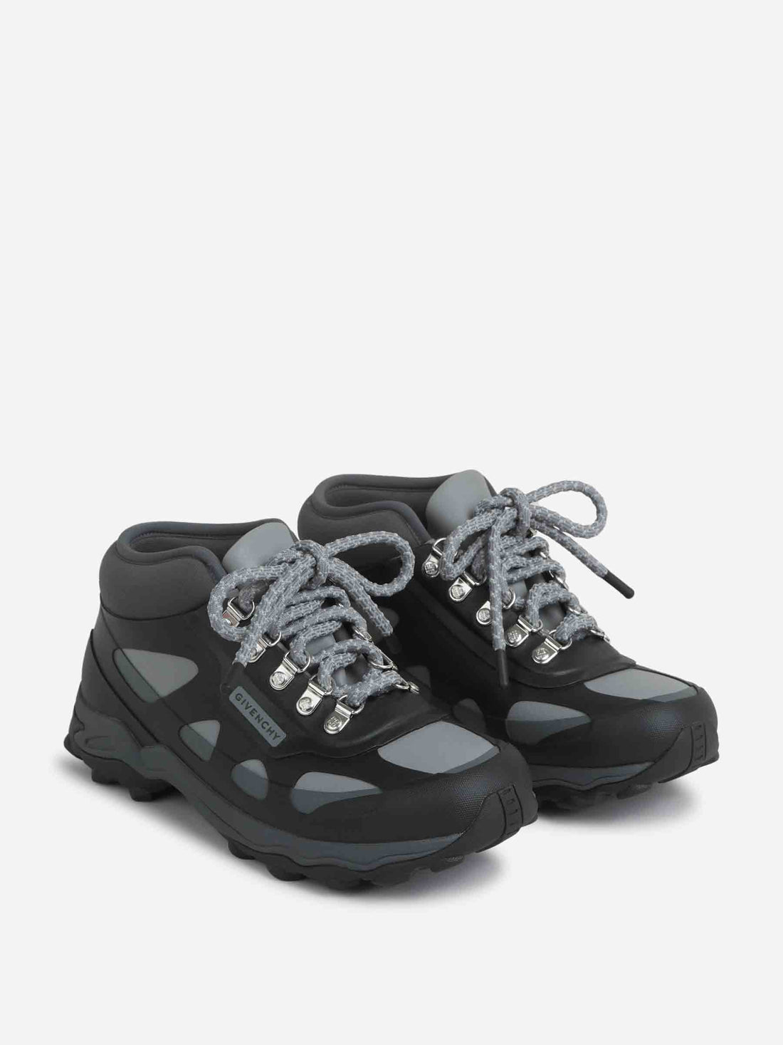 Givenchy Hombre Barcelona Sneakers Bogs Impermeables color Negro sku 616-002994 01 - Foto 2