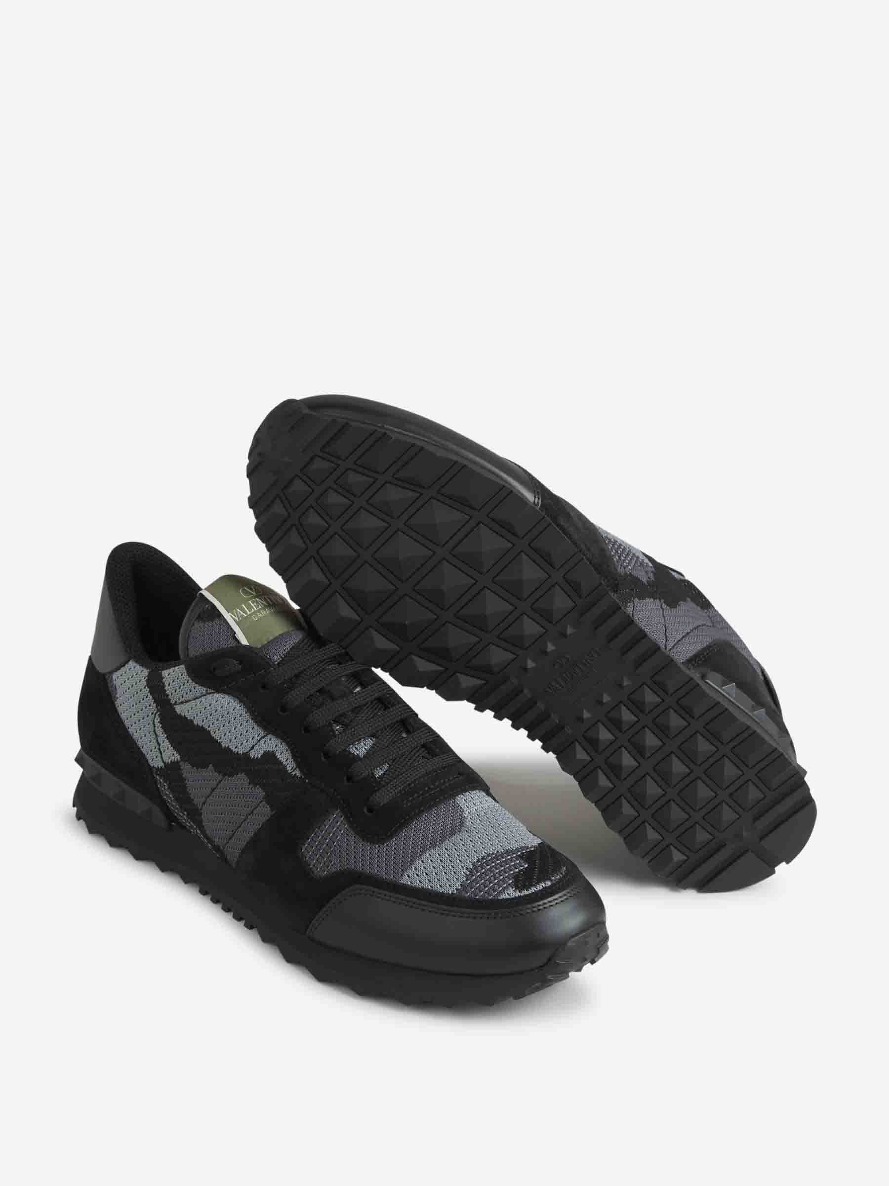 Valentino Garavani Hombre Barcelona Sneakers Rockrunner Camouflage color Negro sku 616-002999 01 - Foto 4