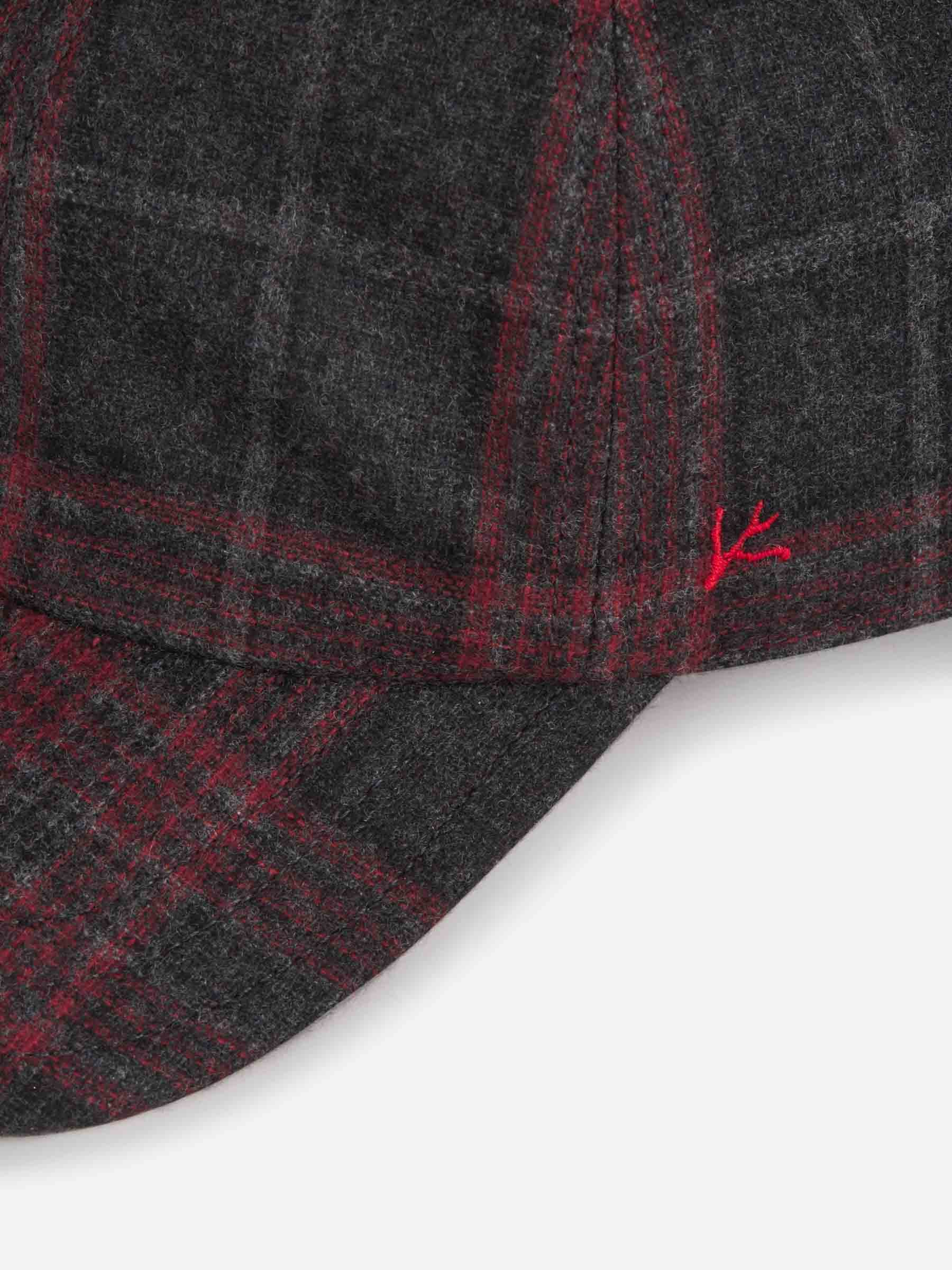 Outlet online Isaia Hombre Gorra Motivo Cuadros Lana color Gris Antracita sku 695-001001 01 - Foto 4