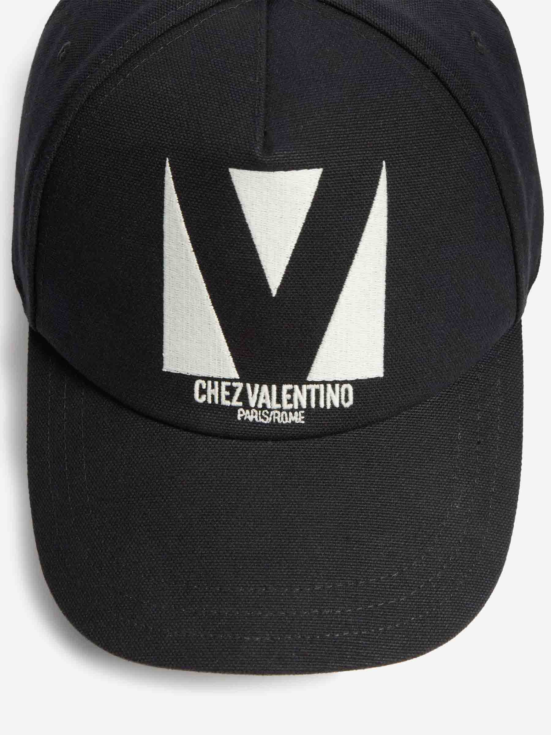 Outlet online Valentino Garavani Hombre Gorra Algodón Bordado color Negro sku 695-001704 02 - Foto 3