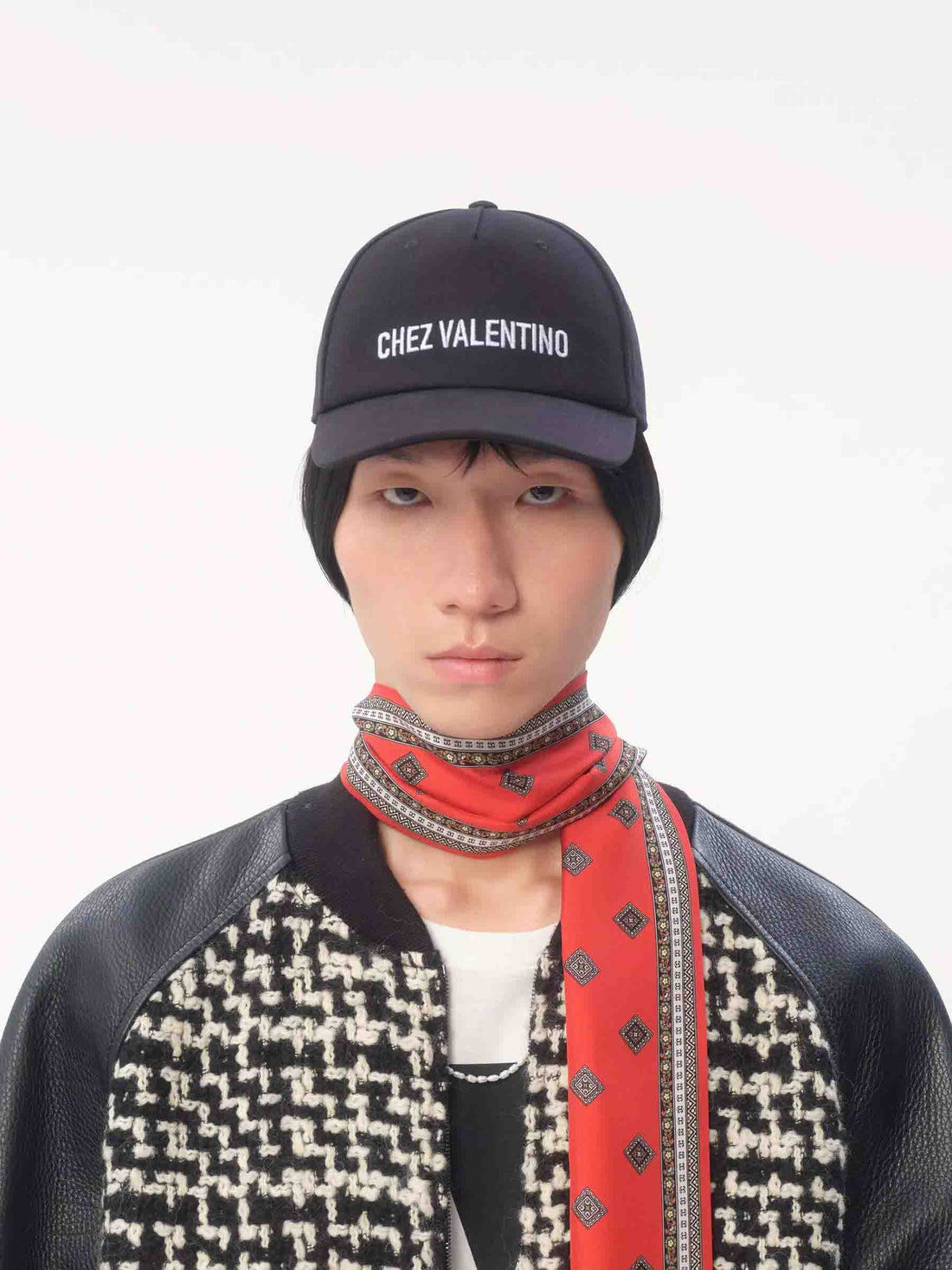 Outlet online Valentino Garavani Hombre Gorra Béisbol Algodón color Negro sku 695-001813 01 - Foto 2