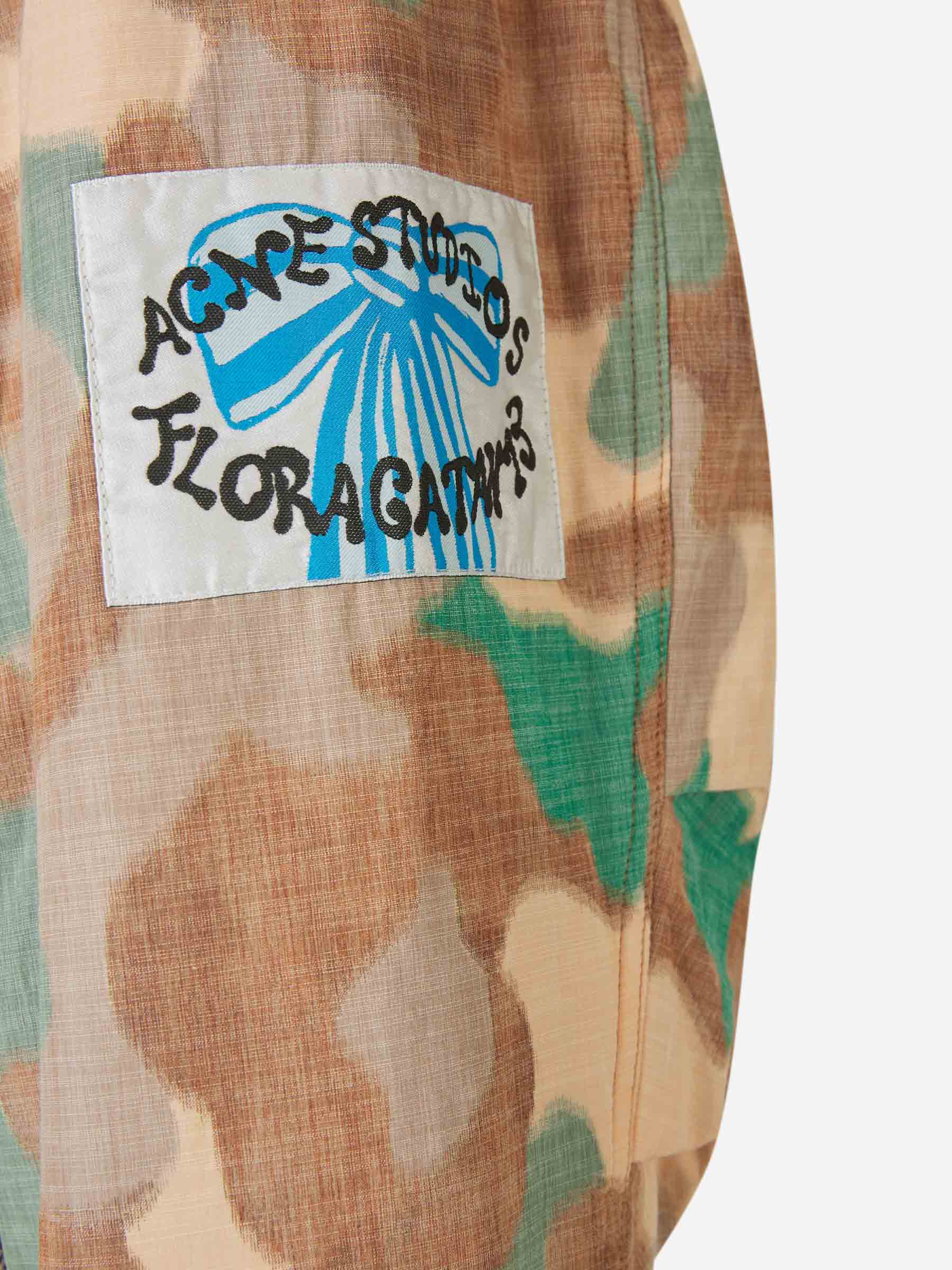 Outlet online Acne Studios Hombre Chaqueta Bomber Camuflaje color Marrón sku 512-002171 01 - Foto 6