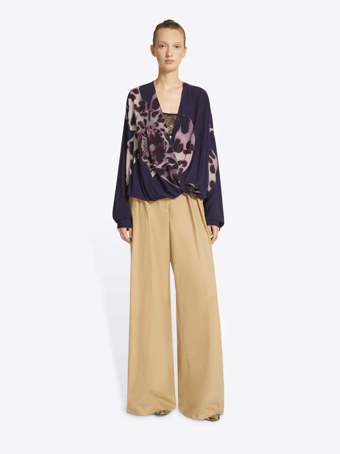 Dries Van Noten Mujer Barcelona Blusa Drapeada Floral color Lila sku 701-002238 01 - Foto 2