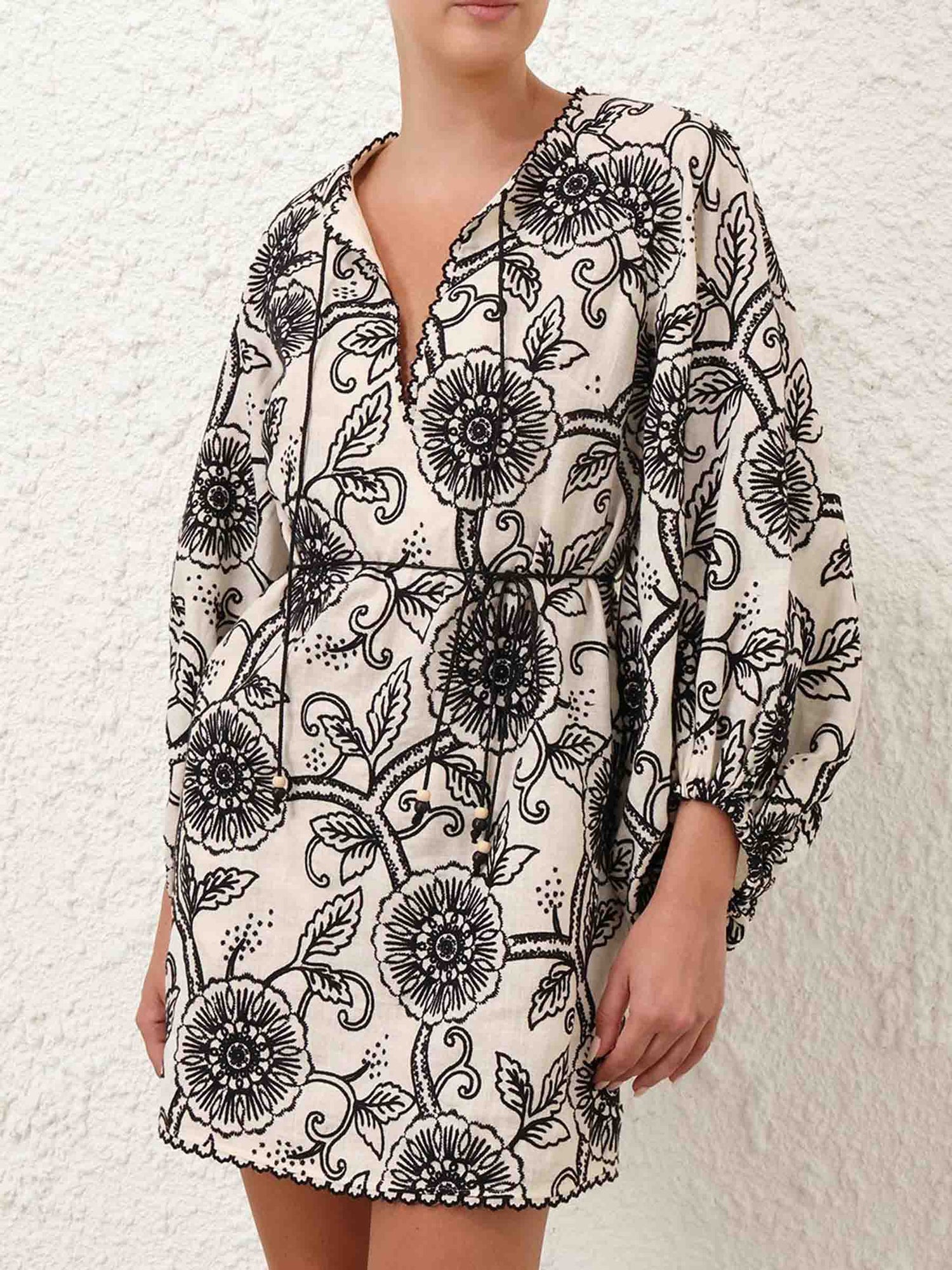 Zimmermann Mujer Barcelona Vestido Mini Floral color Marfil sku 721-000383 01 - Foto 3