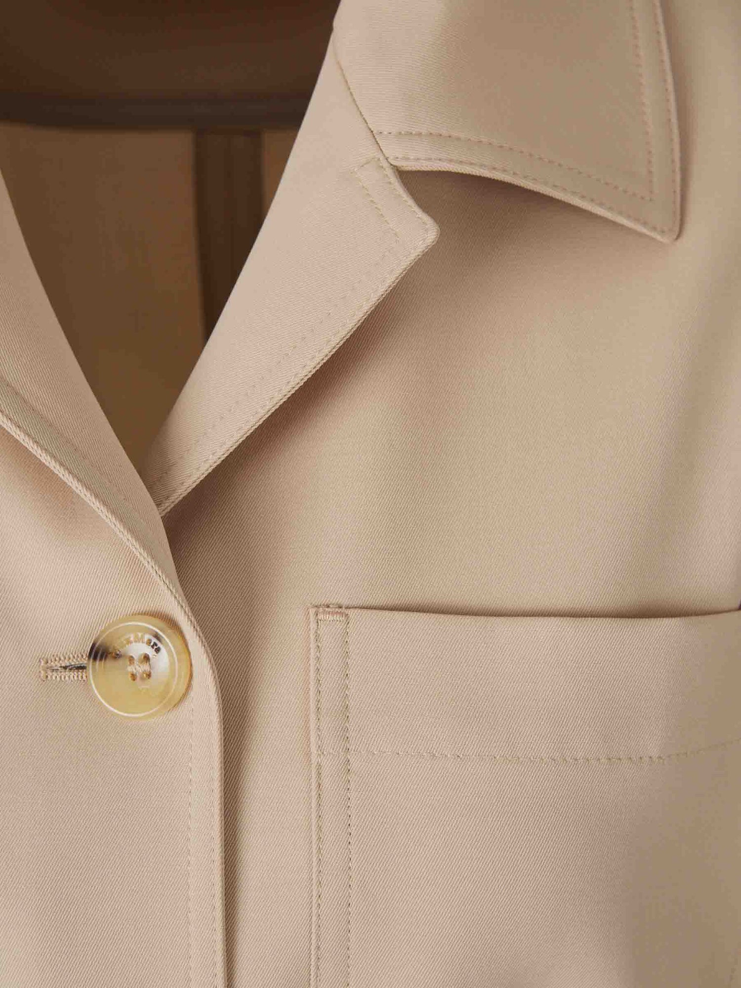 Max Mara Mujer Barcelona Gabardina Safari Pulvino color Beige sku 741-002221 01 - Foto 4