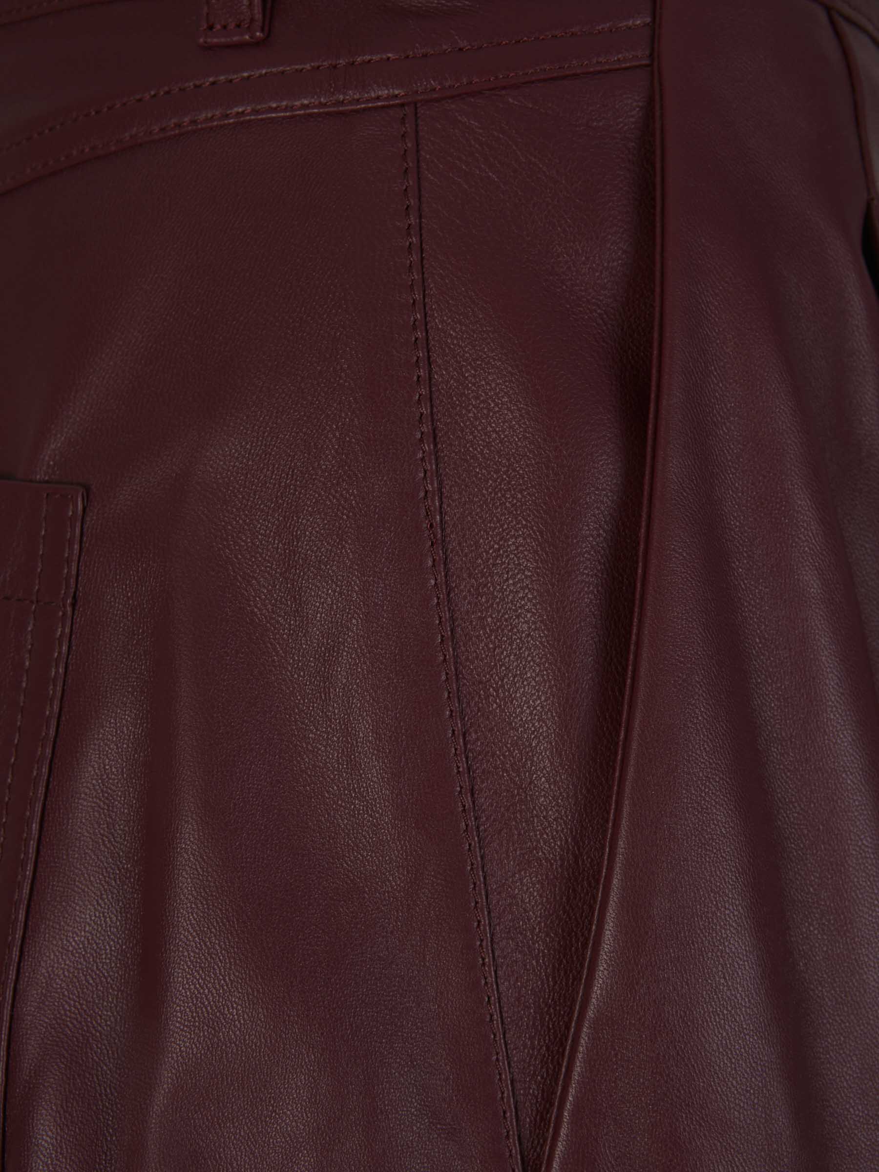 Outlet online Dorothee Schumacher Mujer Pantalones Plisados Piel color Burdeos sku 761-003336 01 - Foto 3