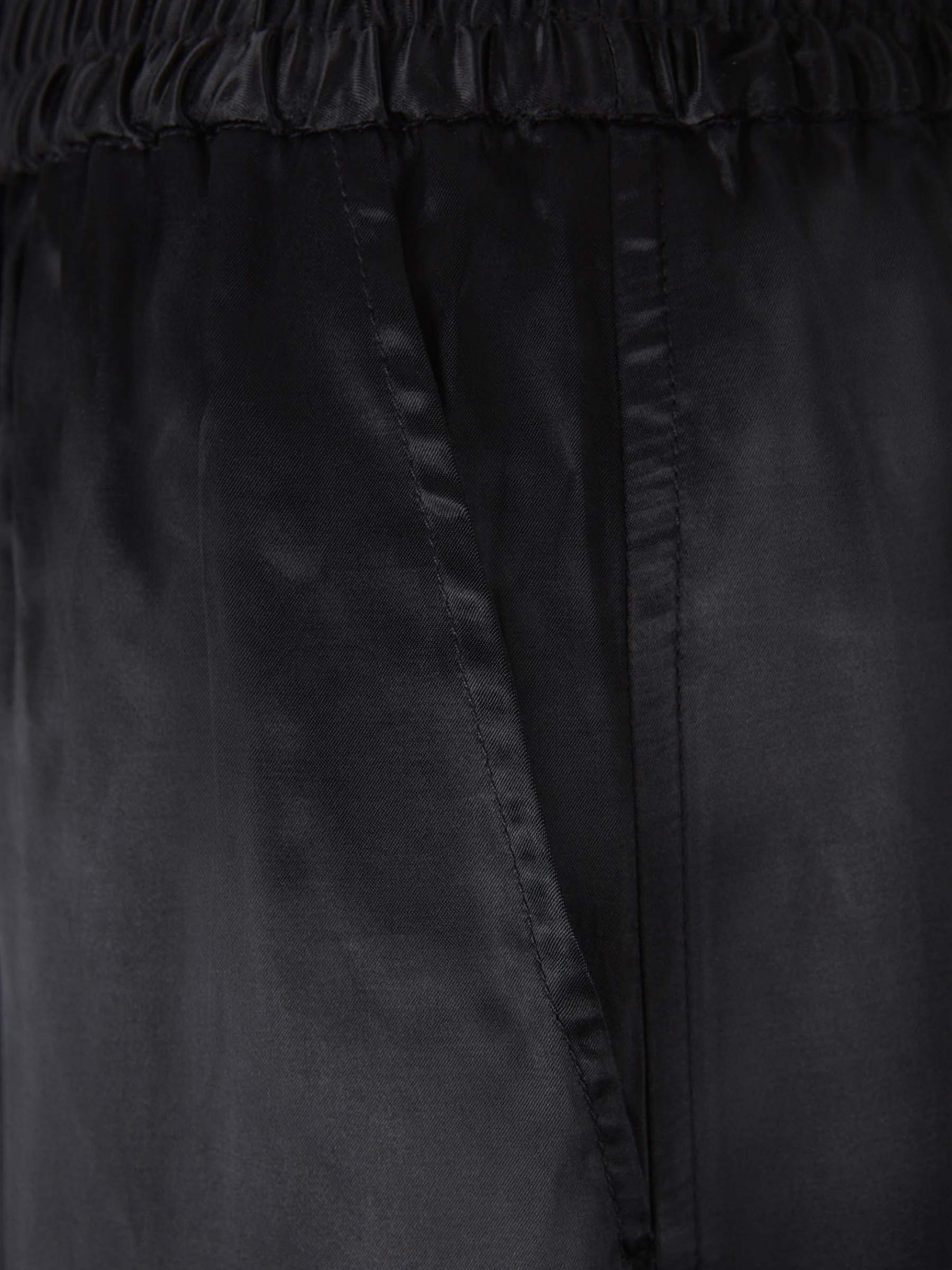 Outlet online Alexander Wang Mujer Pantalones Balloon Satén color Negro sku 761-003595 01 - Foto 4