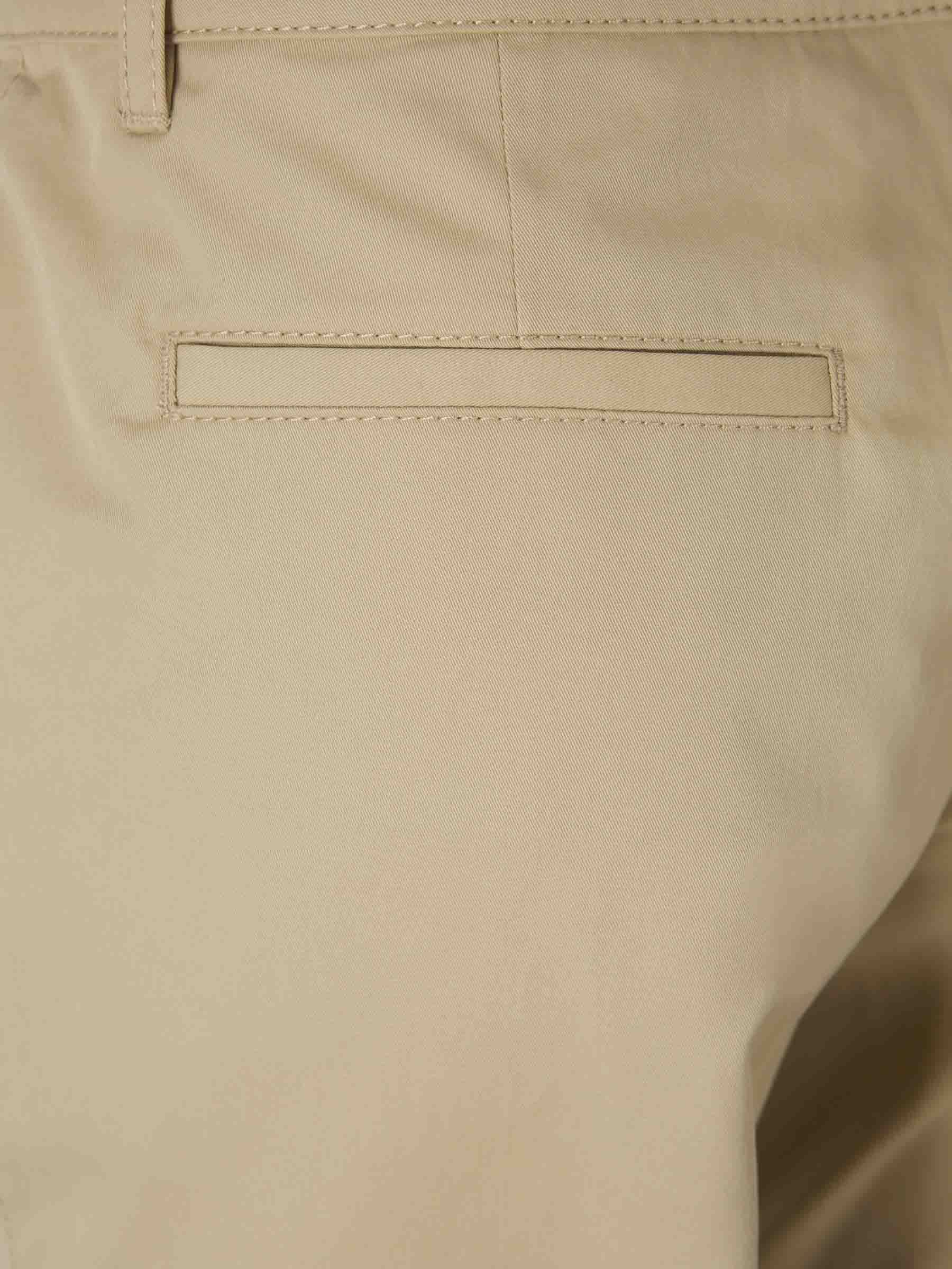 Off-White Mujer Barcelona Pantalones Chinos Algodón color Crema sku 761-003675 01 - Foto 4