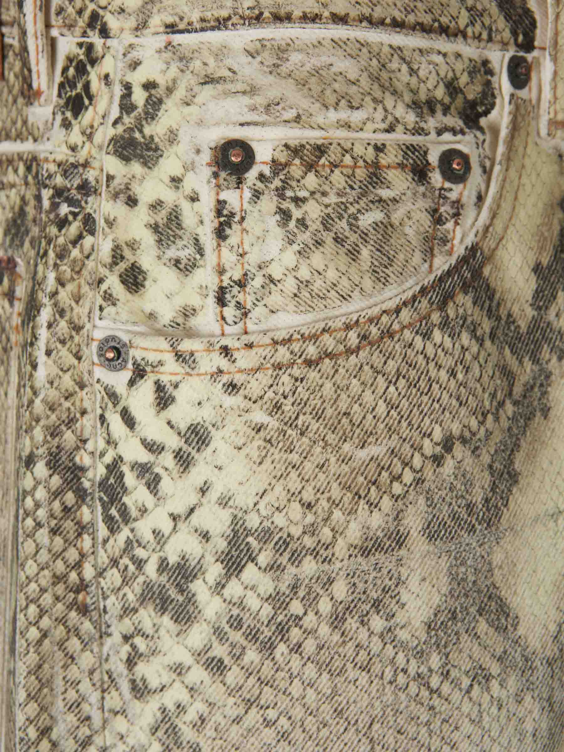 Outlet online Acne Studios Mujer Pantalones Denim Estampados color Serpiente sku 761-003681 01 - Foto 4