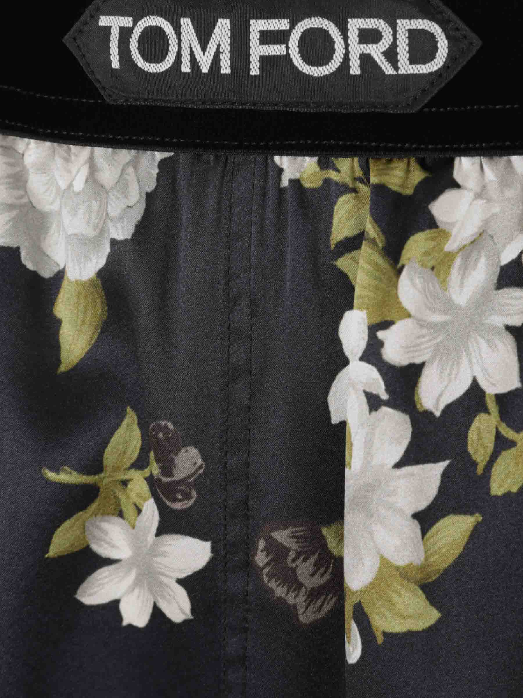 Outlet online Tom Ford Mujer Pantalones Floral Seda color Multicolor sku 761-003688 01 - Foto 3