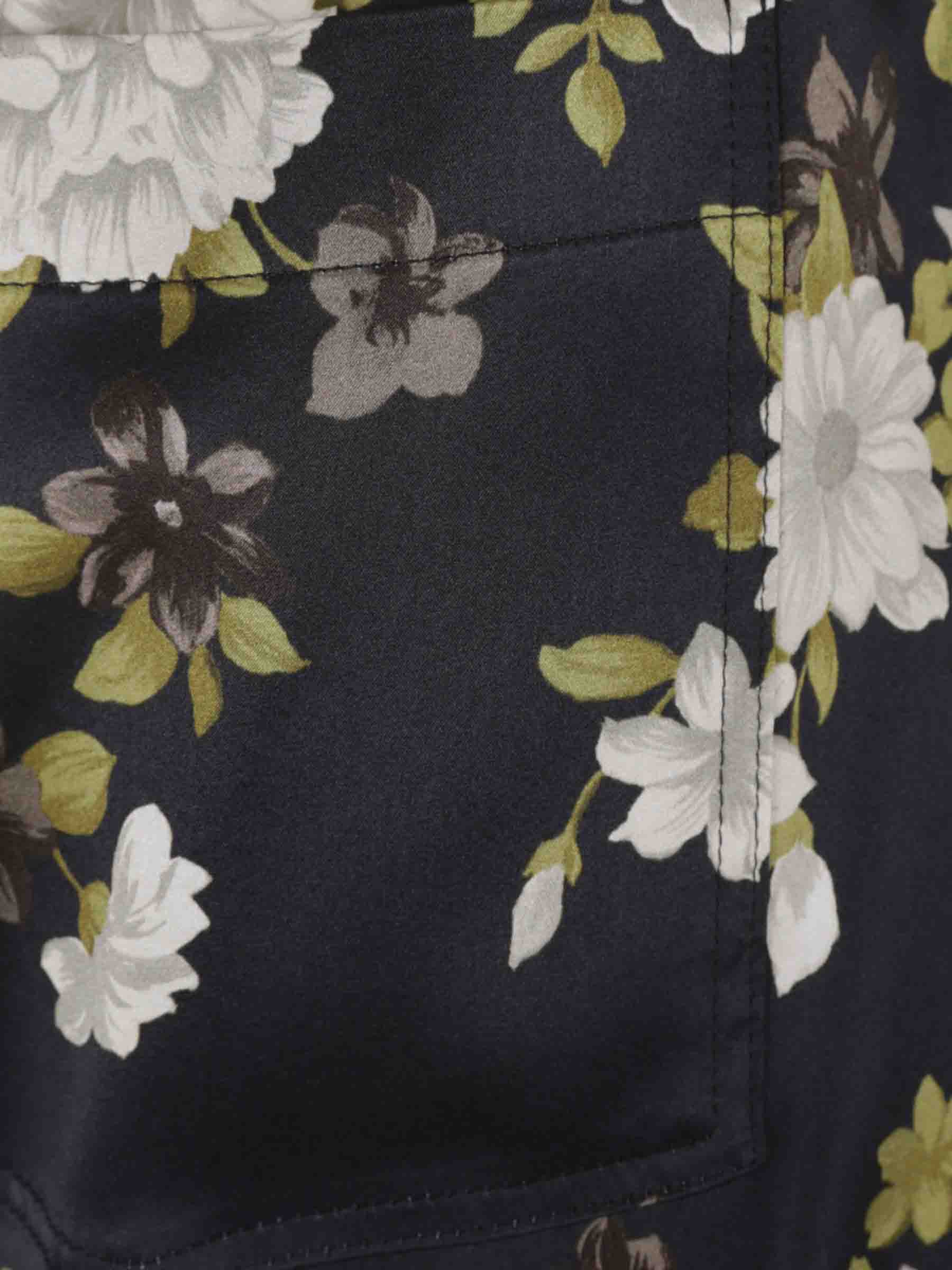 Outlet online Tom Ford Mujer Pantalones Floral Seda color Multicolor sku 761-003688 01 - Foto 4