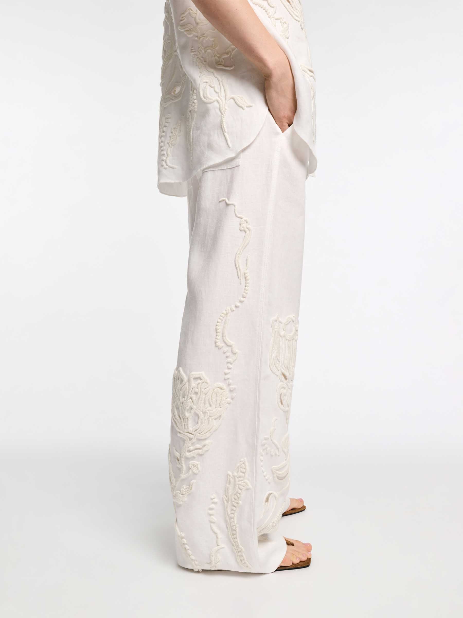 Dorothee Schumacher Mujer Barcelona Pantalones Bordado Lino color Blanco sku 761-003778 01 - Foto 4