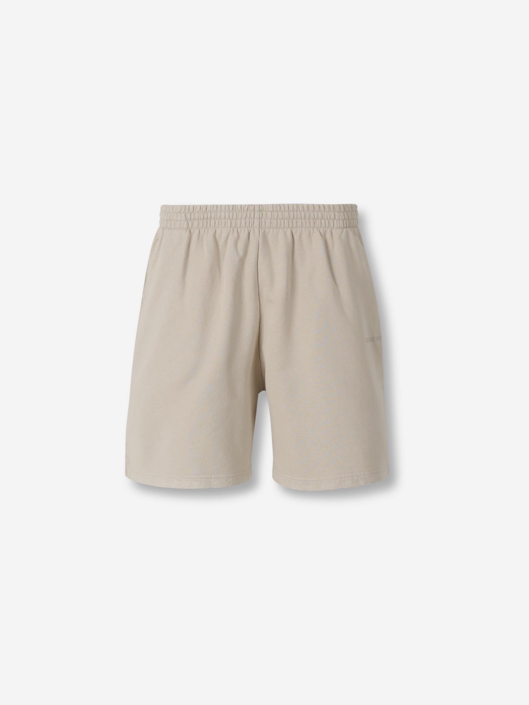 Outlet online Balenciaga Mujer Bermudas Deportivas color Beige sku 762-000527 02 - Foto 1