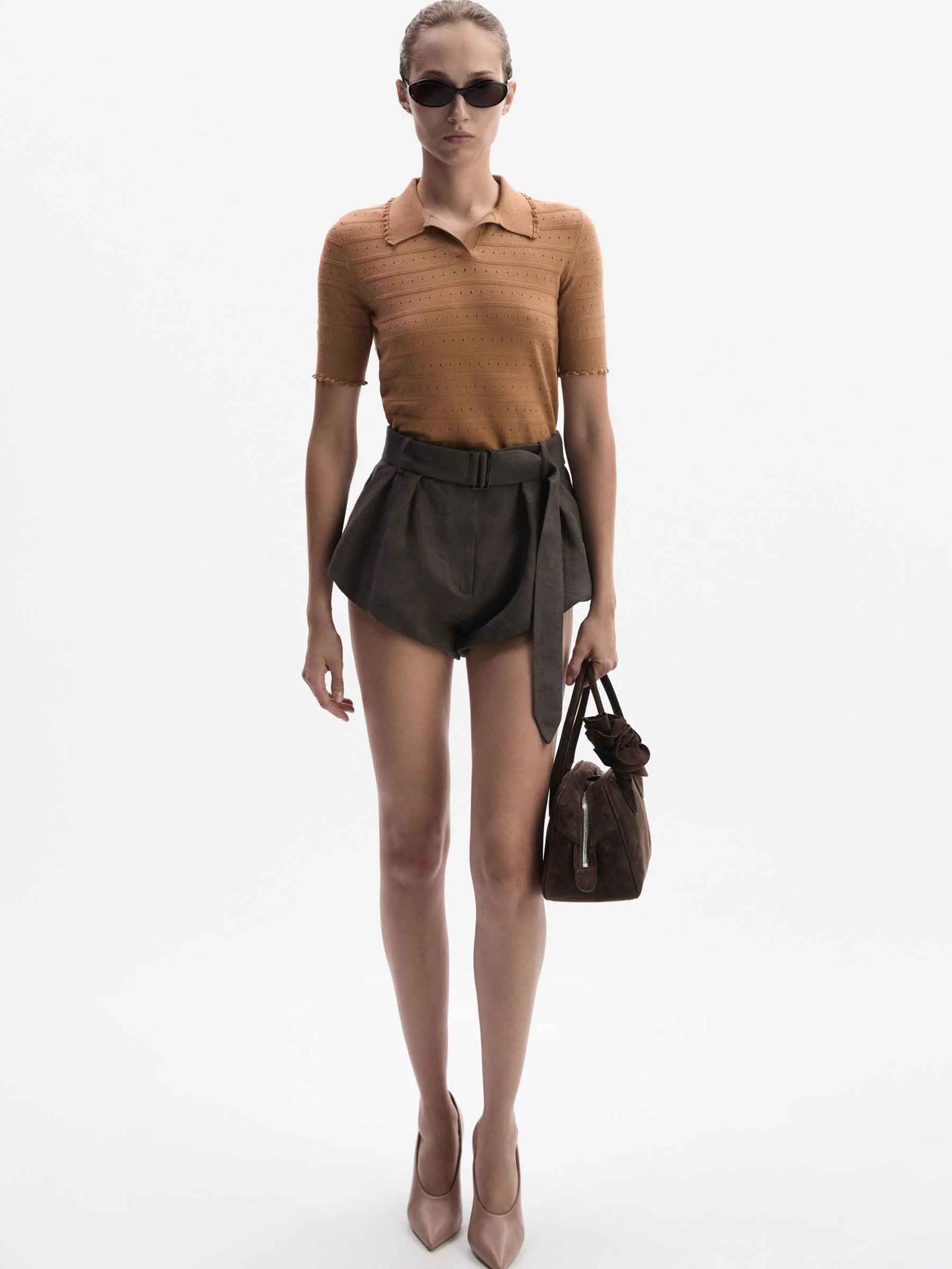Magda Butrym Mujer Barcelona Shorts Anchos Lino color Marrón Oscuro sku 762-000559 01 - Foto 2