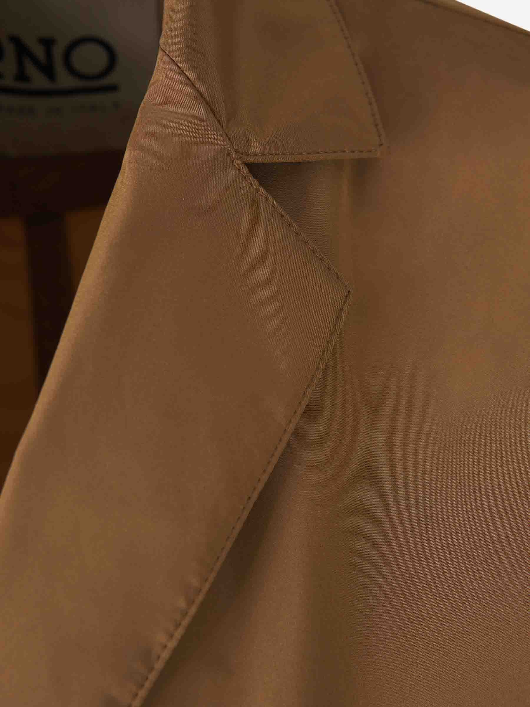 Herno Mujer Barcelona Gabardina Técnica color Caramelo sku 774-000550 01 - Foto 3