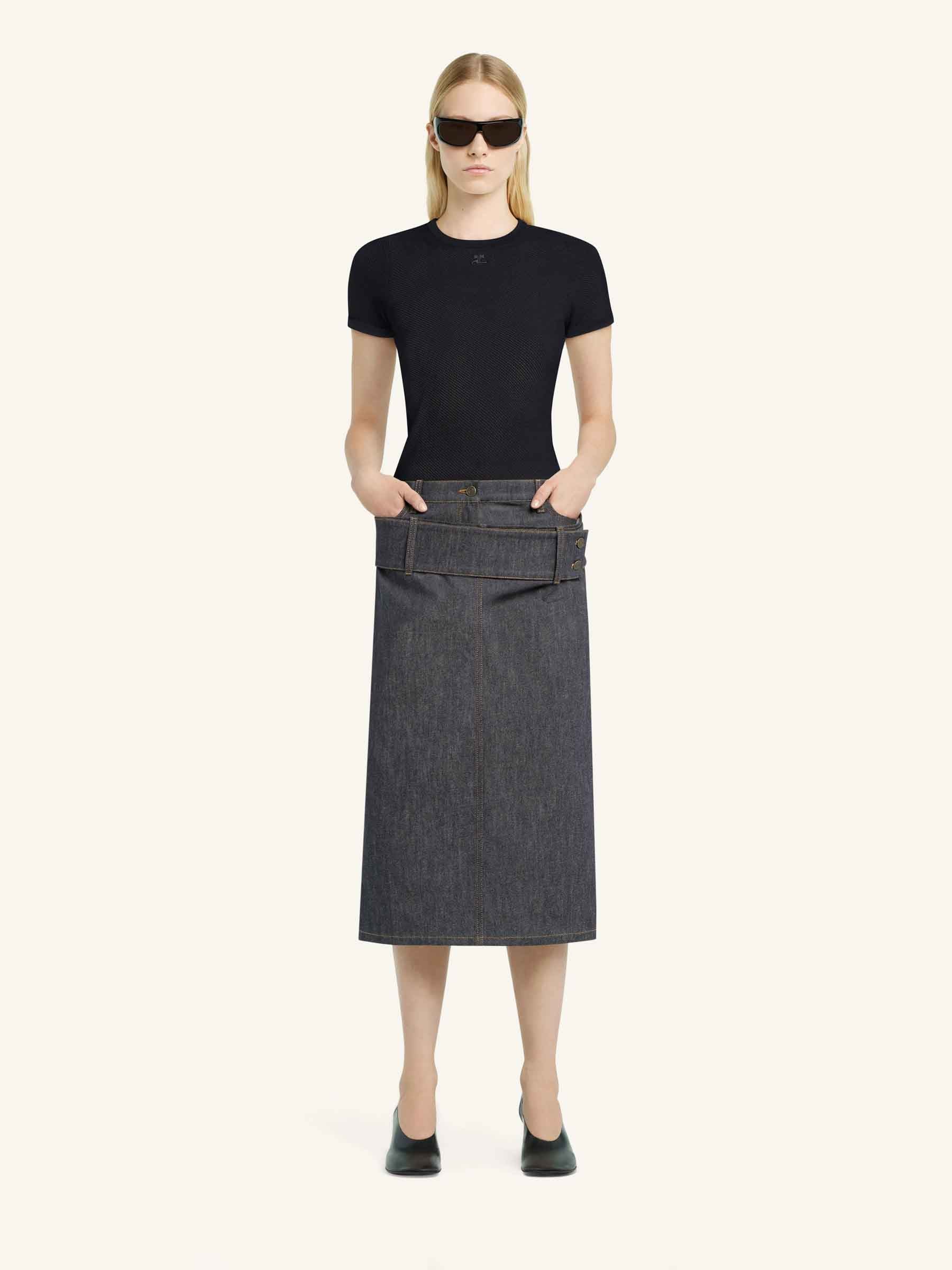 Outlet online Courrèges Mujer Camiseta Malla Logo color Negro sku 782-001665 01 - Foto 2