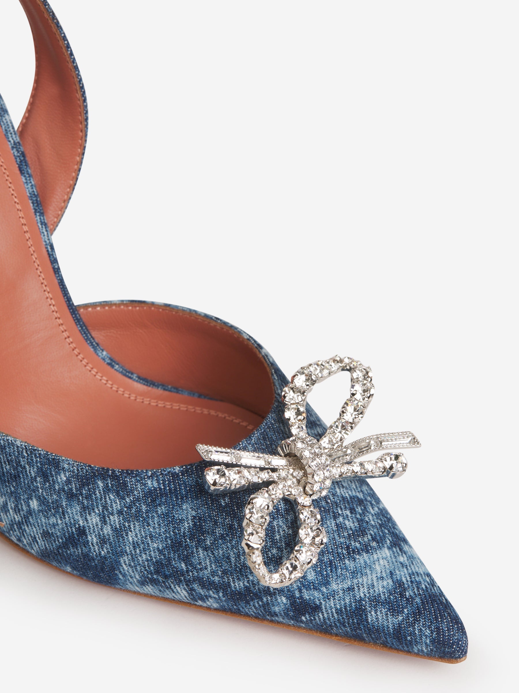 Outlet online Amina Muaddi Mujer Zapatos Rosie Slim color Azul Denim sku 800-004986 01 - Foto 4