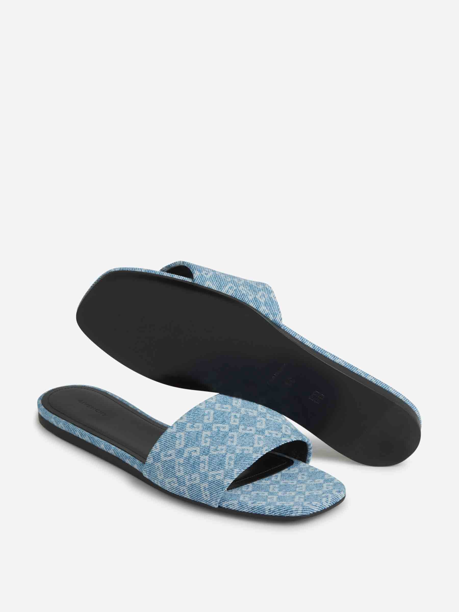Givenchy Mujer Barcelona Mules Planos Monogram color Azul Denim Claro sku 800-005445 01 - Foto 4