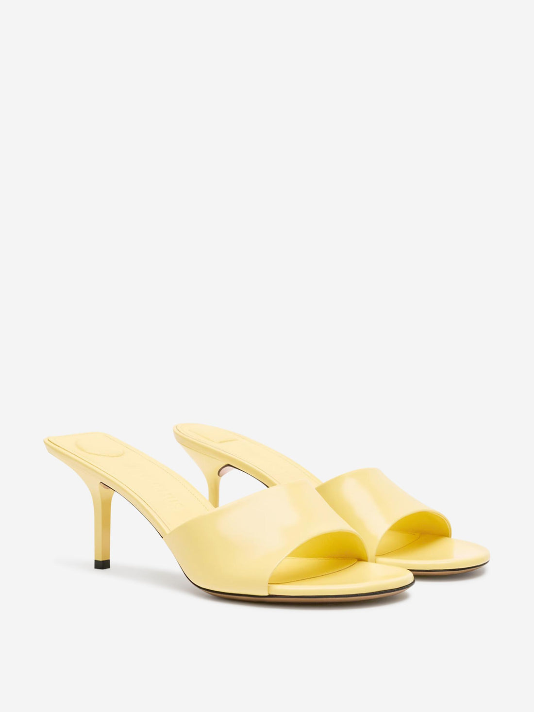 Jacquemus Mujer Barcelona Mules Tacón Cubisto color Amarillo Claro sku 800-005480 00 - Foto 2