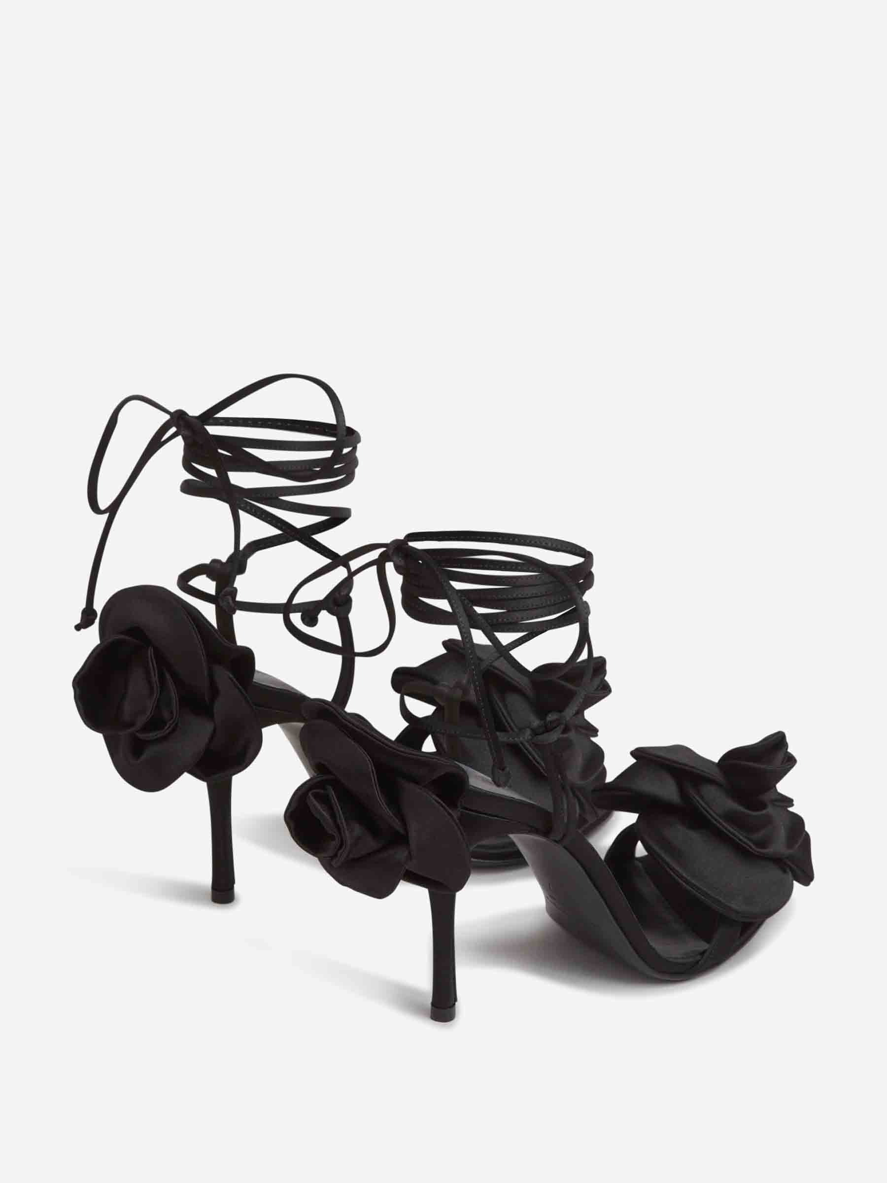 Outlet online Magda Butrym Mujer Sandalias Flor Satén color Negro sku 801-000050 01 - Foto 4