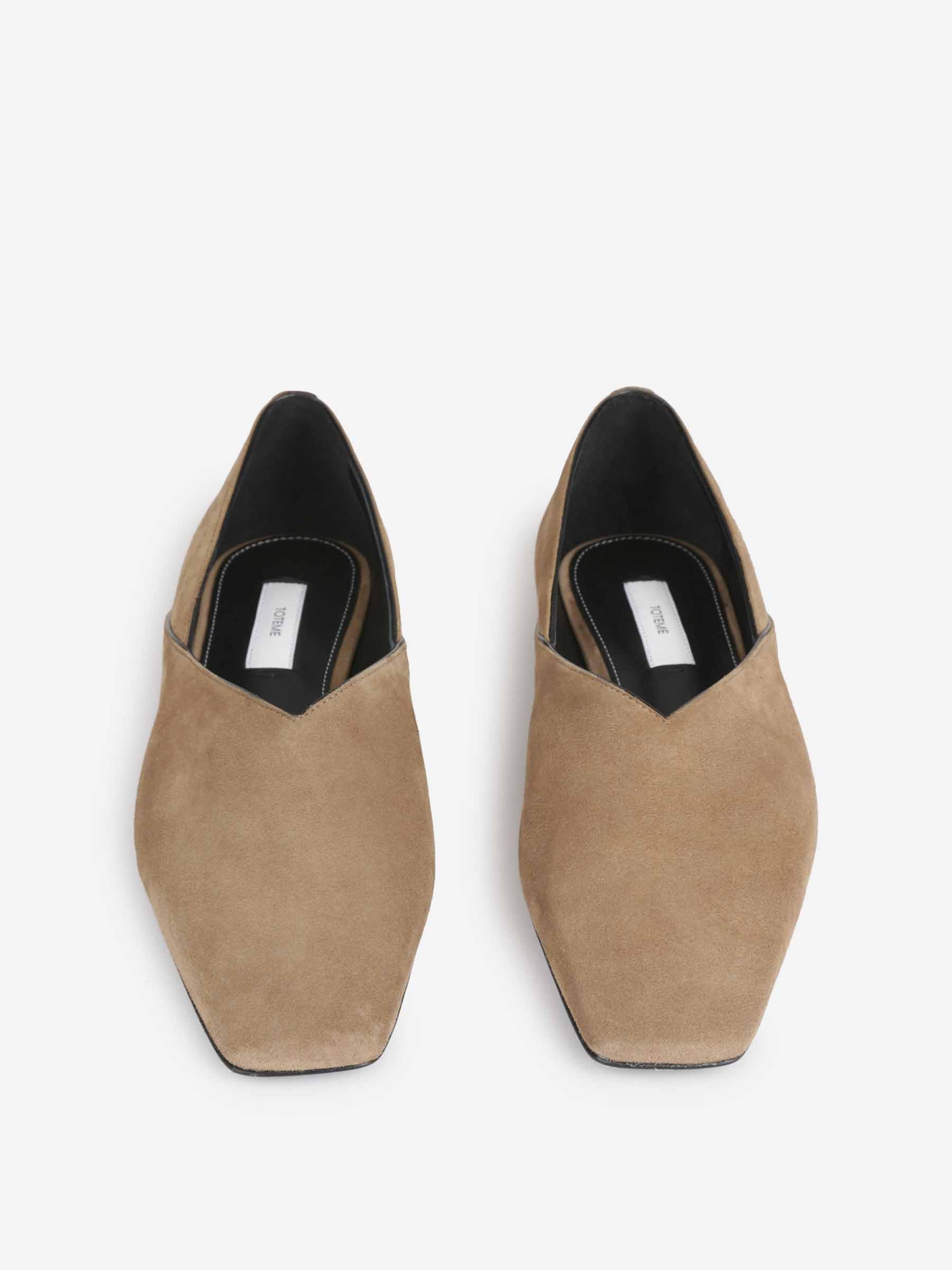 Outlet online TOTEME Mujer Bailarinas Planas Ante color Marrón Oscuro sku 802-000006 01 - Foto 3