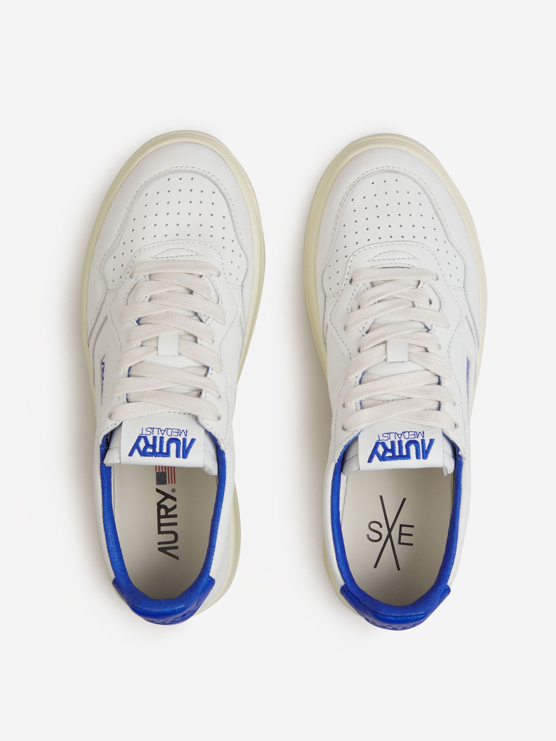 Outlet online Autry Mujer Sneakers Medalist Low color Azul Marino sku 806-000274 02 - Foto 11