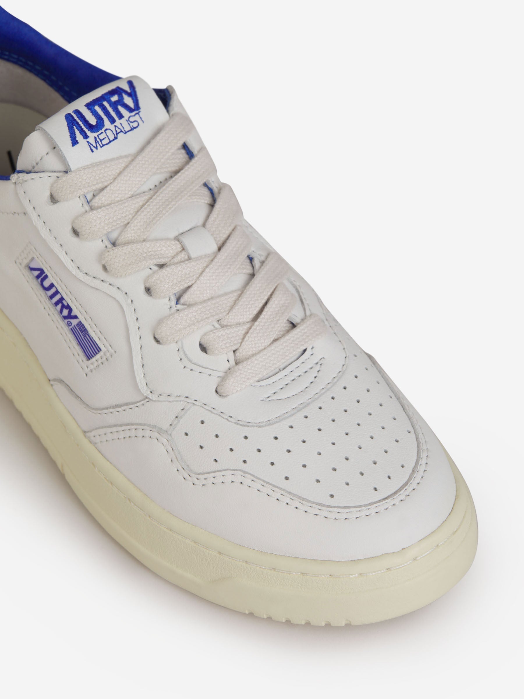 Outlet online Autry Mujer Sneakers Medalist Low color Azul Marino sku 806-000274 02 - Foto 12