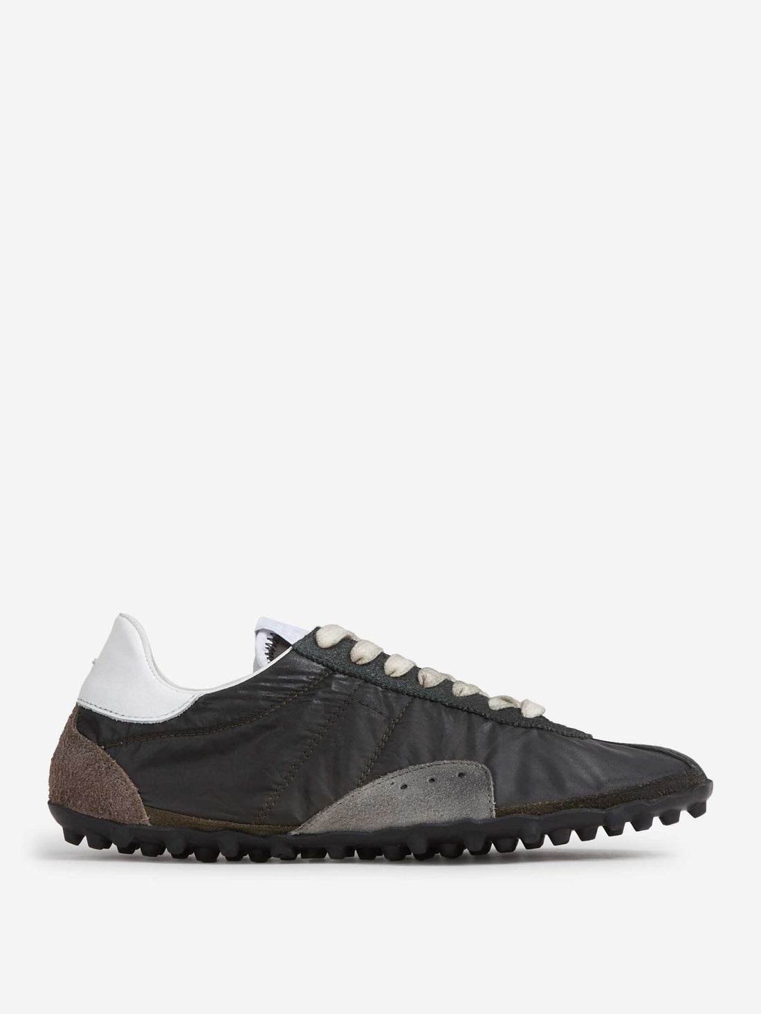 Outlet online Maison Margiela Mujer Zapatillas Sprinters color Negro sku 806-000425 01 - Foto 1